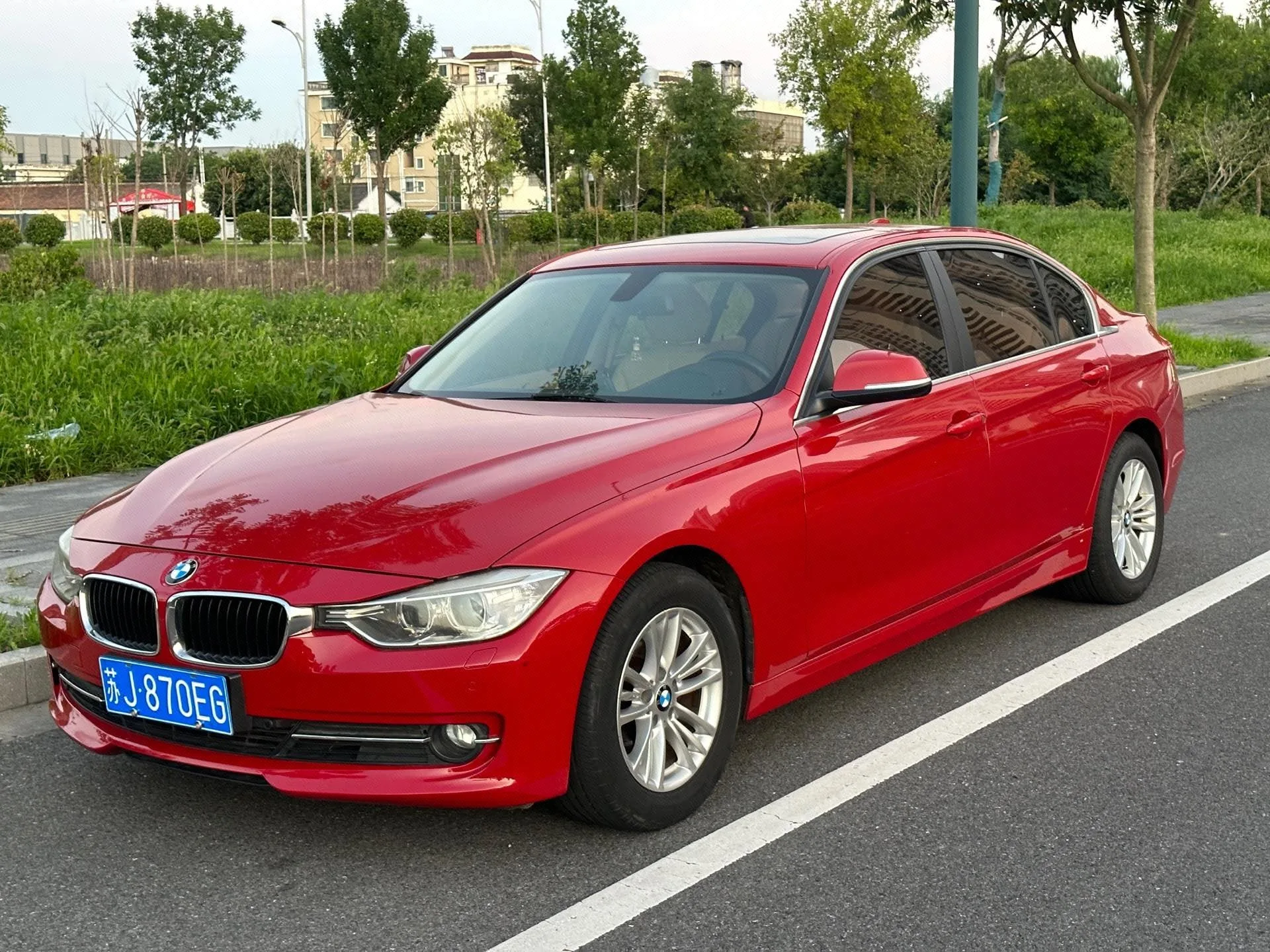 BMW 3 Series 2014 320Li Fashion Edition