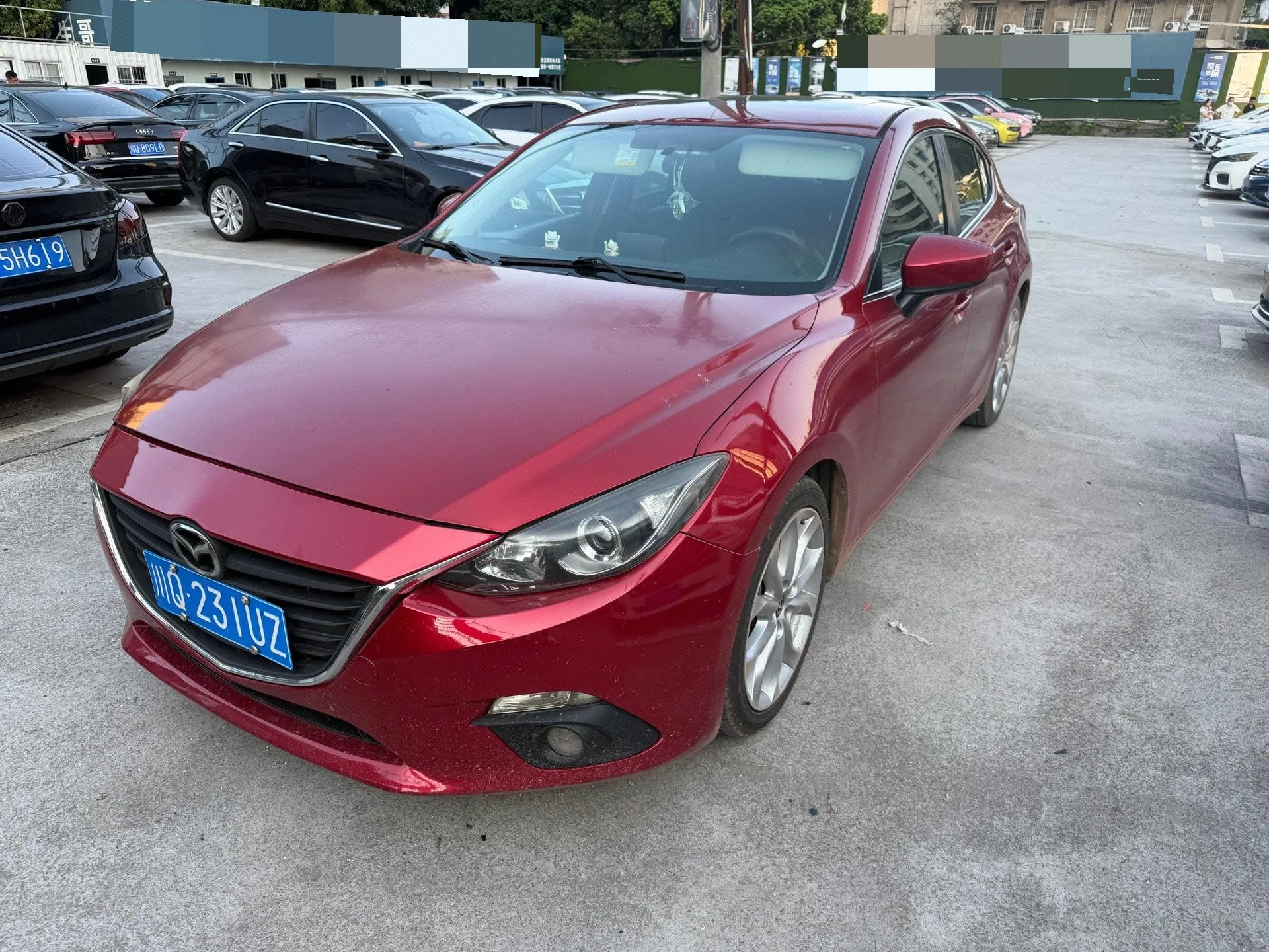 Mazda3 Axela 2014 Hatchback 2.0L Automatic Sport