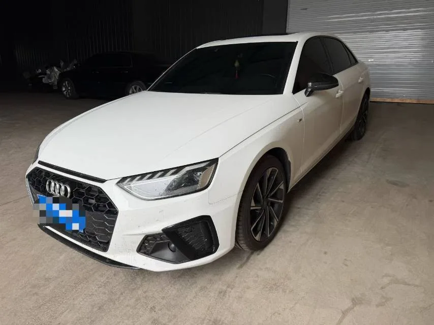 Audi A4L 2023 40 TFSI Luxury Dynamic