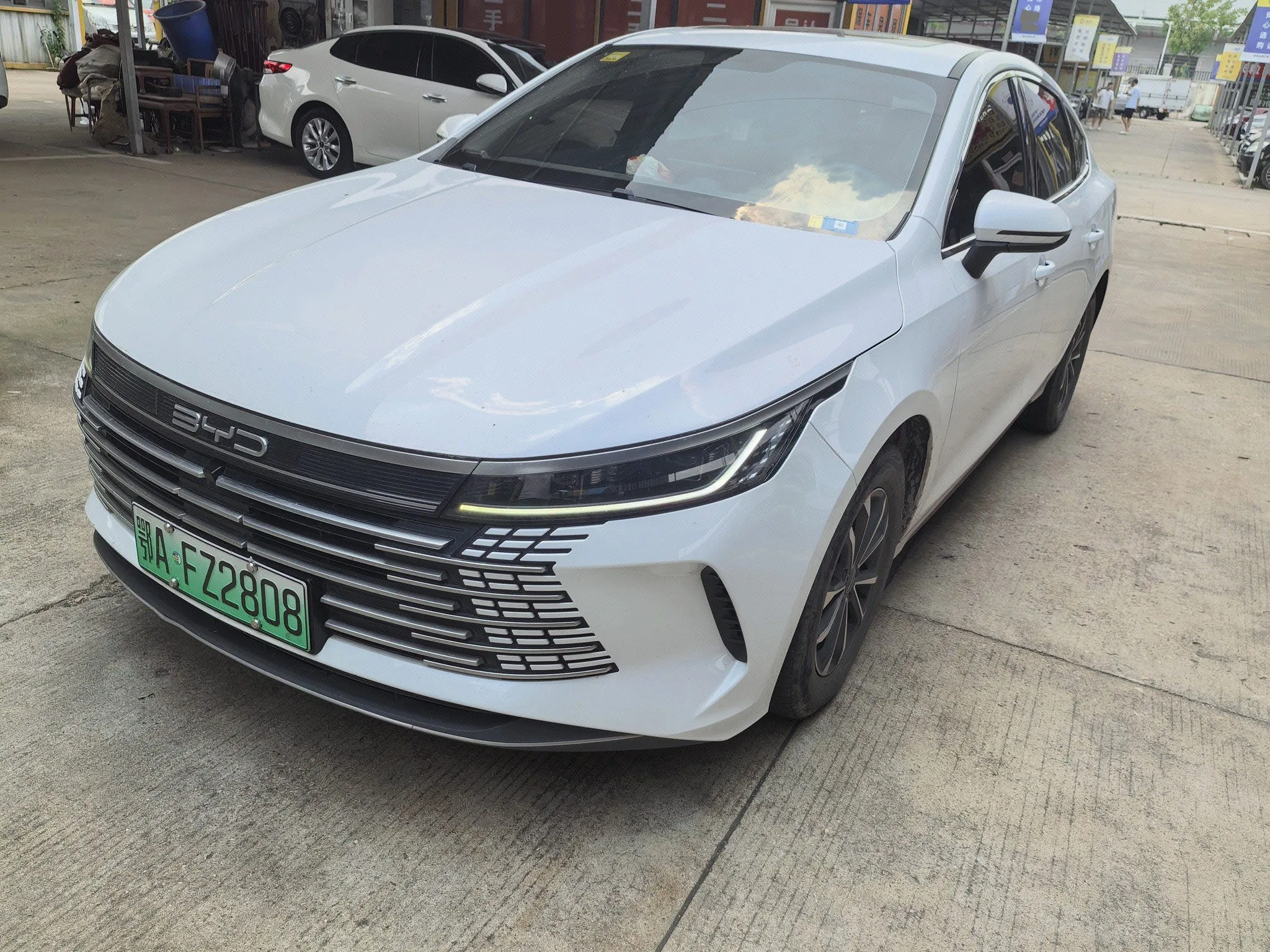 BYD 2023 Destroyer 05 DM-i 1.5 CVT 55KM Champion Edition Premium Automatic Transmission