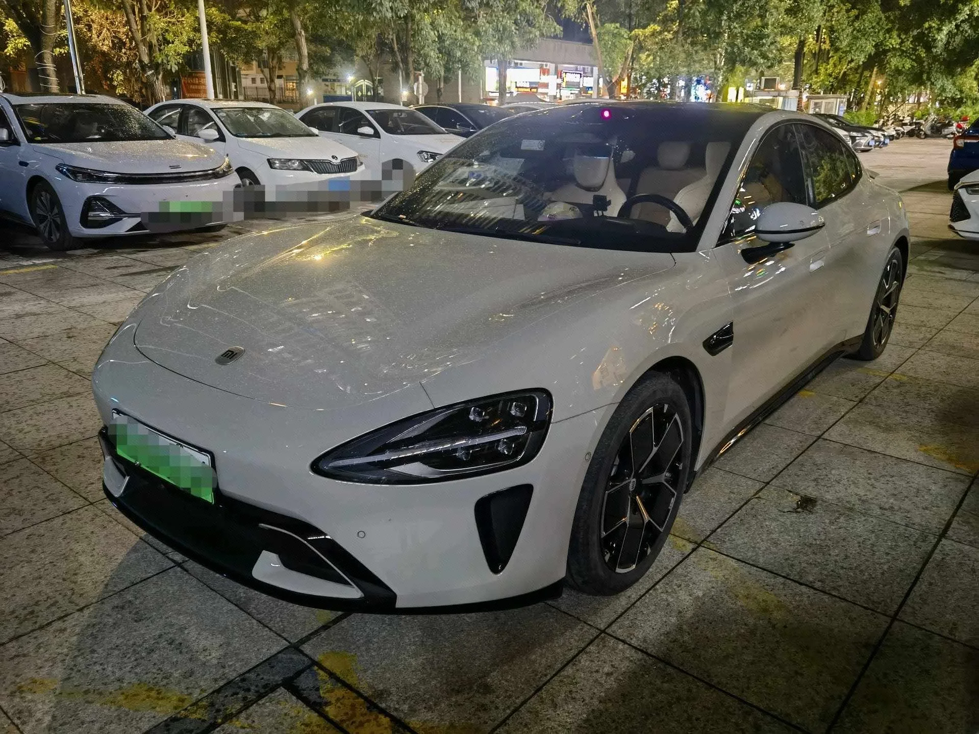 Xiaomi SU7 2024 Model, 830km Rear-Wheel Drive, Long Range, Advanced Intelligent Driving Pro Edition