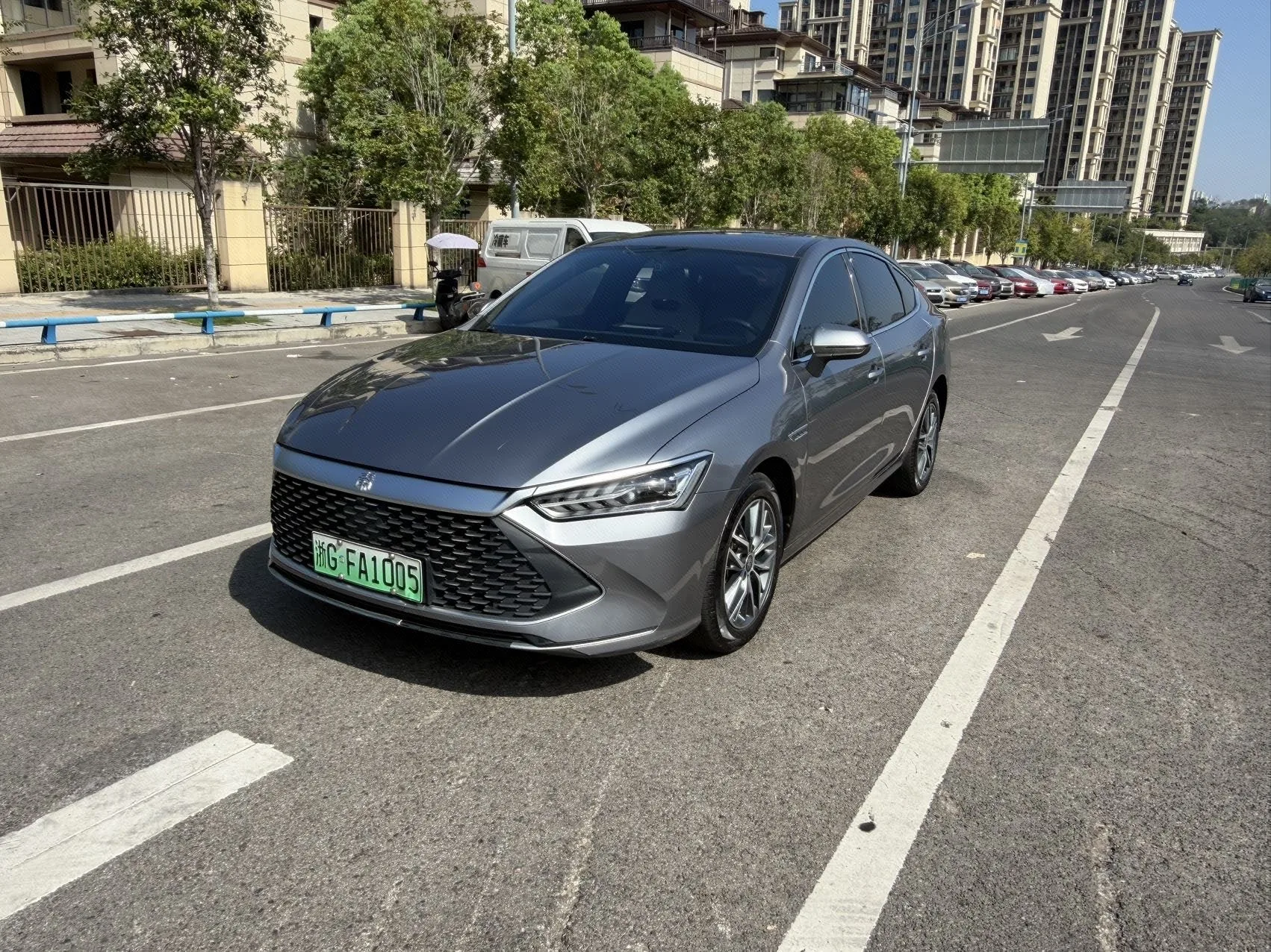 BYD 2023 Qin PLUS DM-i 1.5 CVT Champion Edition Leading Model 120KM Automatic
