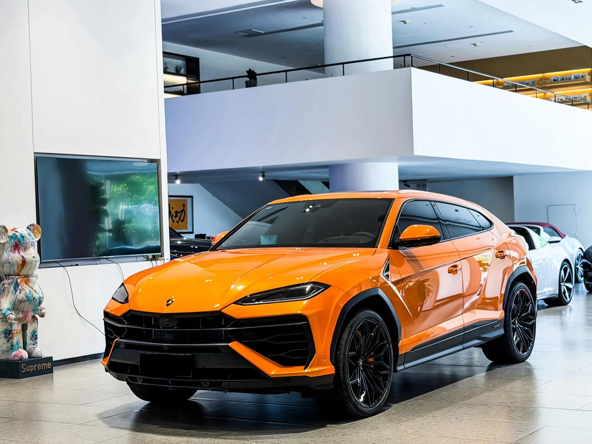 Lamborghini Urus (Imported) 2025 Model Year Urus SE 4.0T Standard Edition, Automatic Transmission