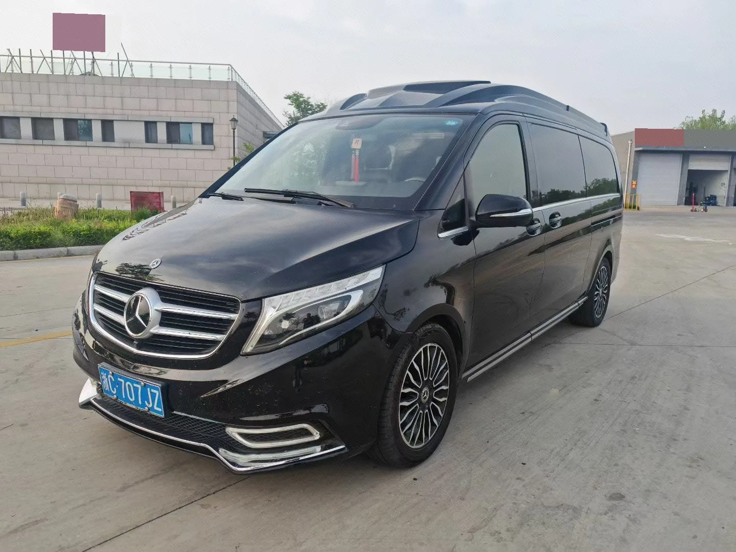 2017 Mercedes-Benz V-Class V 260 L Premium Long Wheelbase