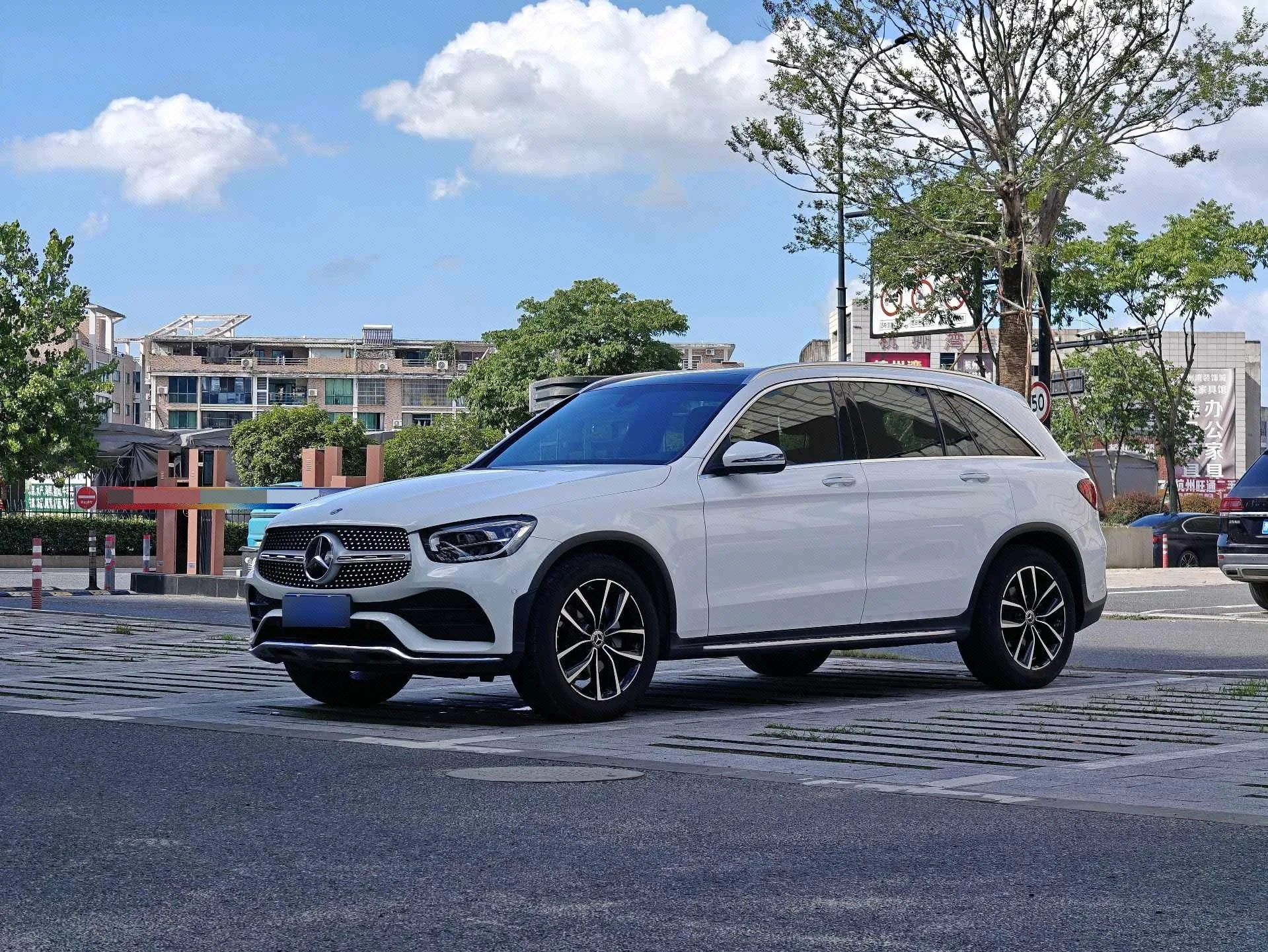 2021 Mercedes-Benz GLC 260 L 4MATIC Luxury