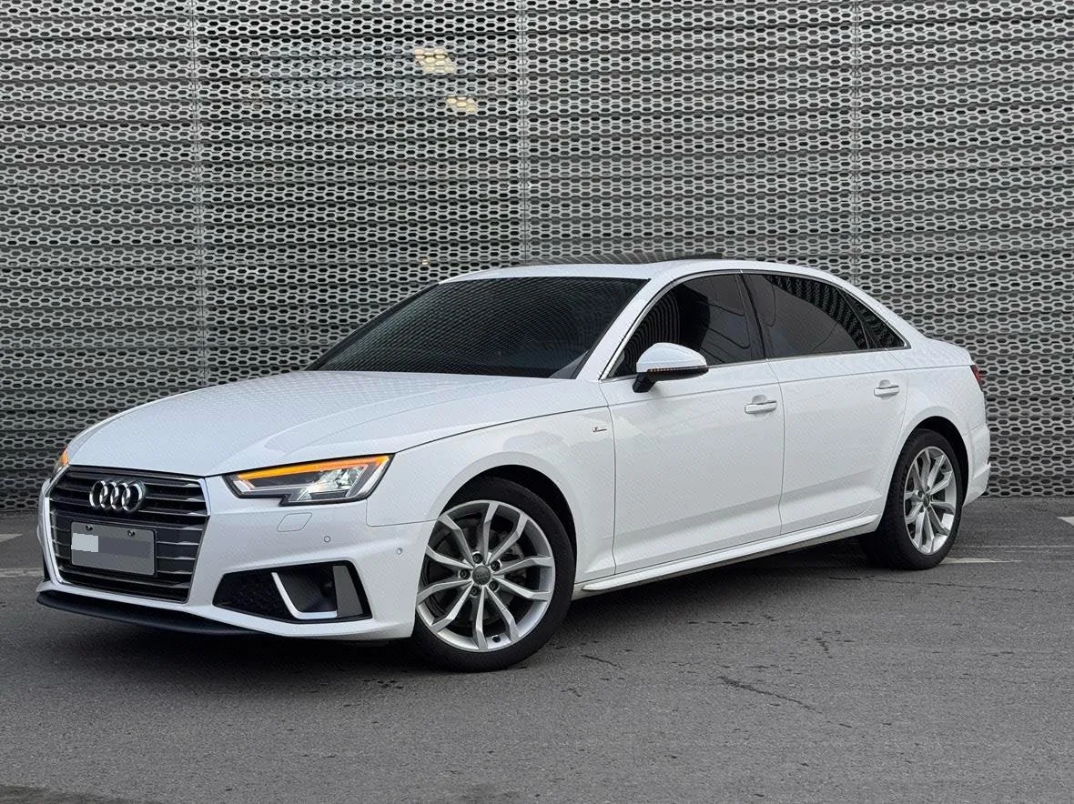 Audi A4L 2019 40 TFSI Fashion Edition (China VI Emission Standard)