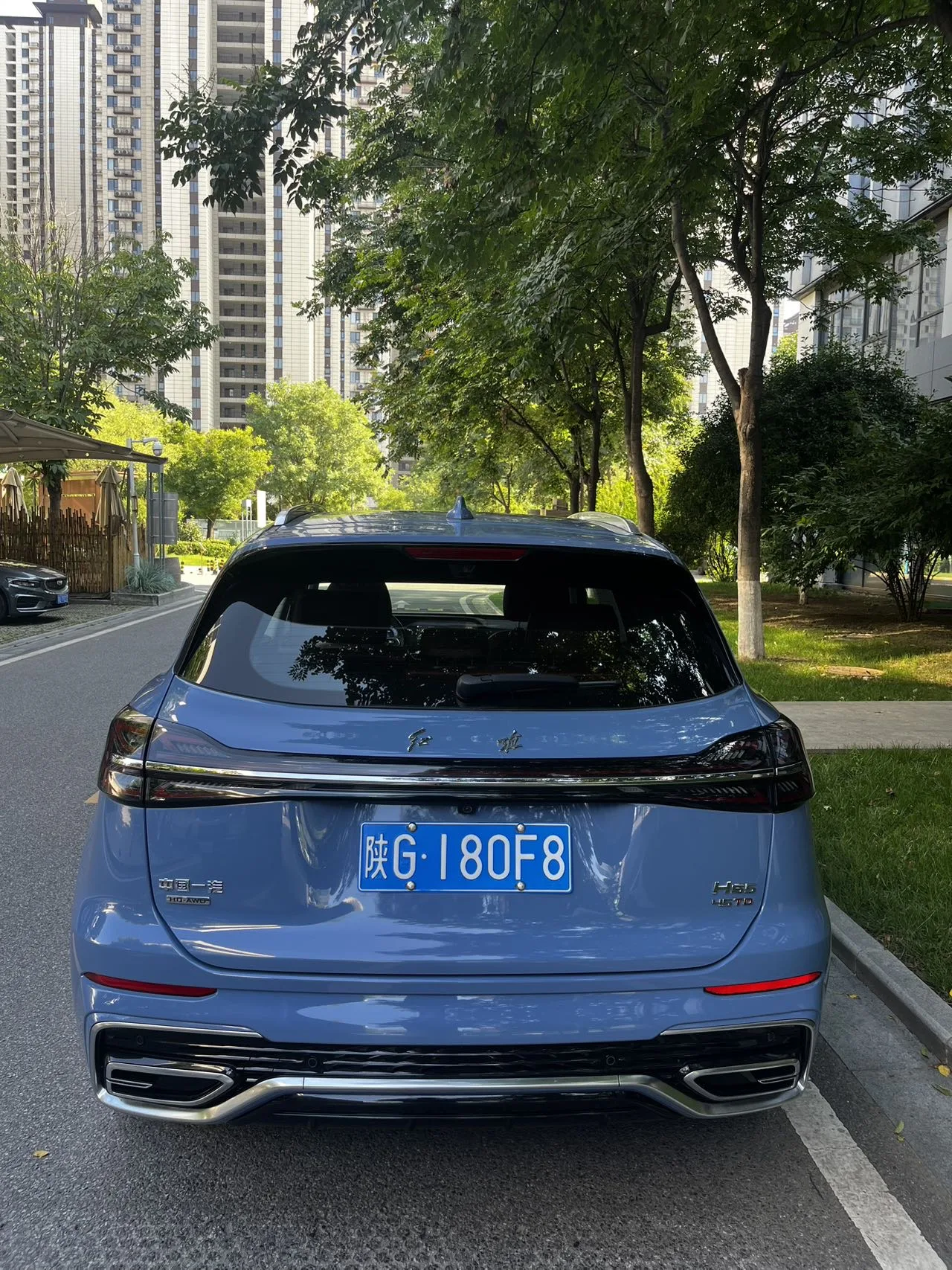 Hongqi HS5 2023 2.0T AWD Flagship Pro Edition