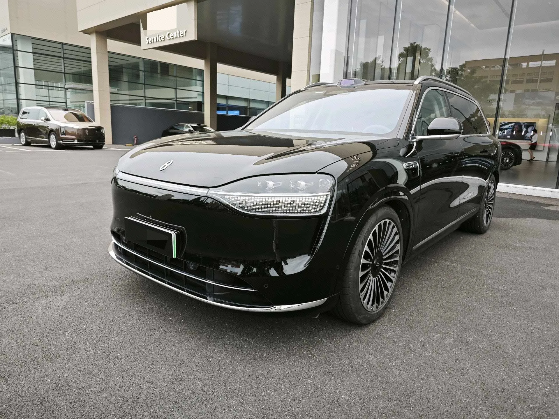 AITO 2025 Model M9 Extended Range Ultra Edition 52kWh 6-Seater Automatic Transmission