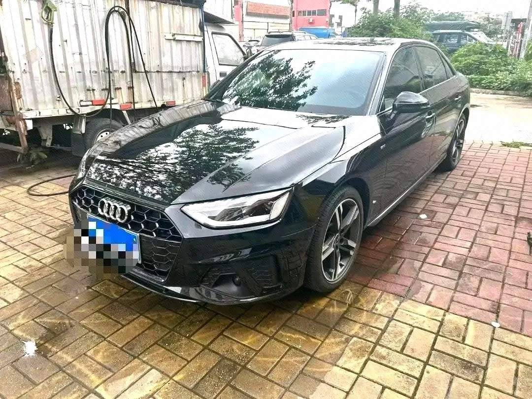 Audi A4L 2022 40 TFSI Luxury Dynamic