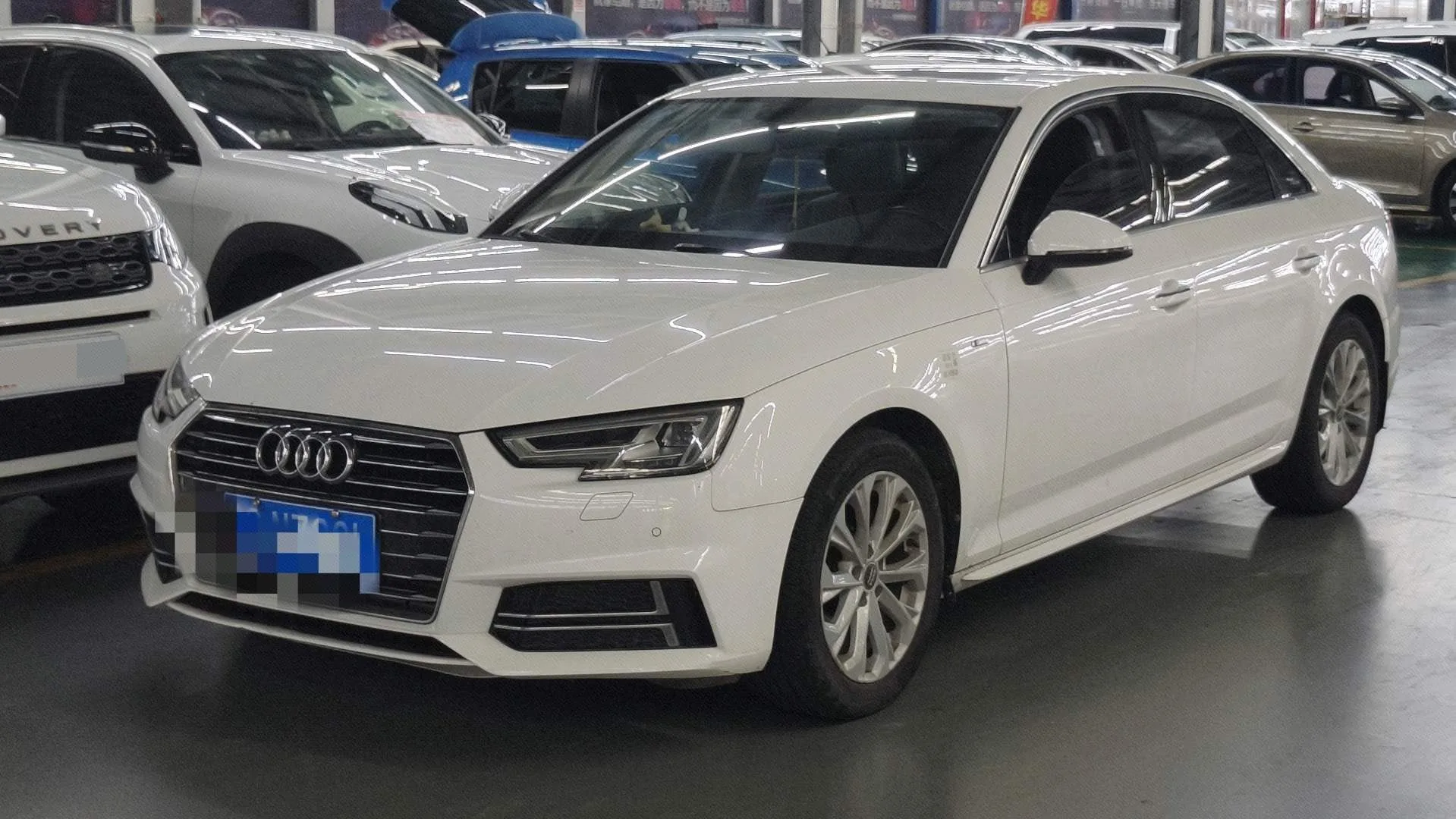 Audi A4L 2019 40 TFSI Progressive (China VI Emission Standard)