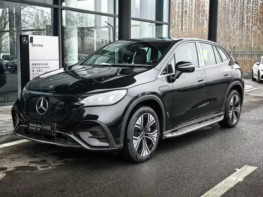2024 Mercedes-Benz EQE SUV 500 4MATIC Pioneer Edition
