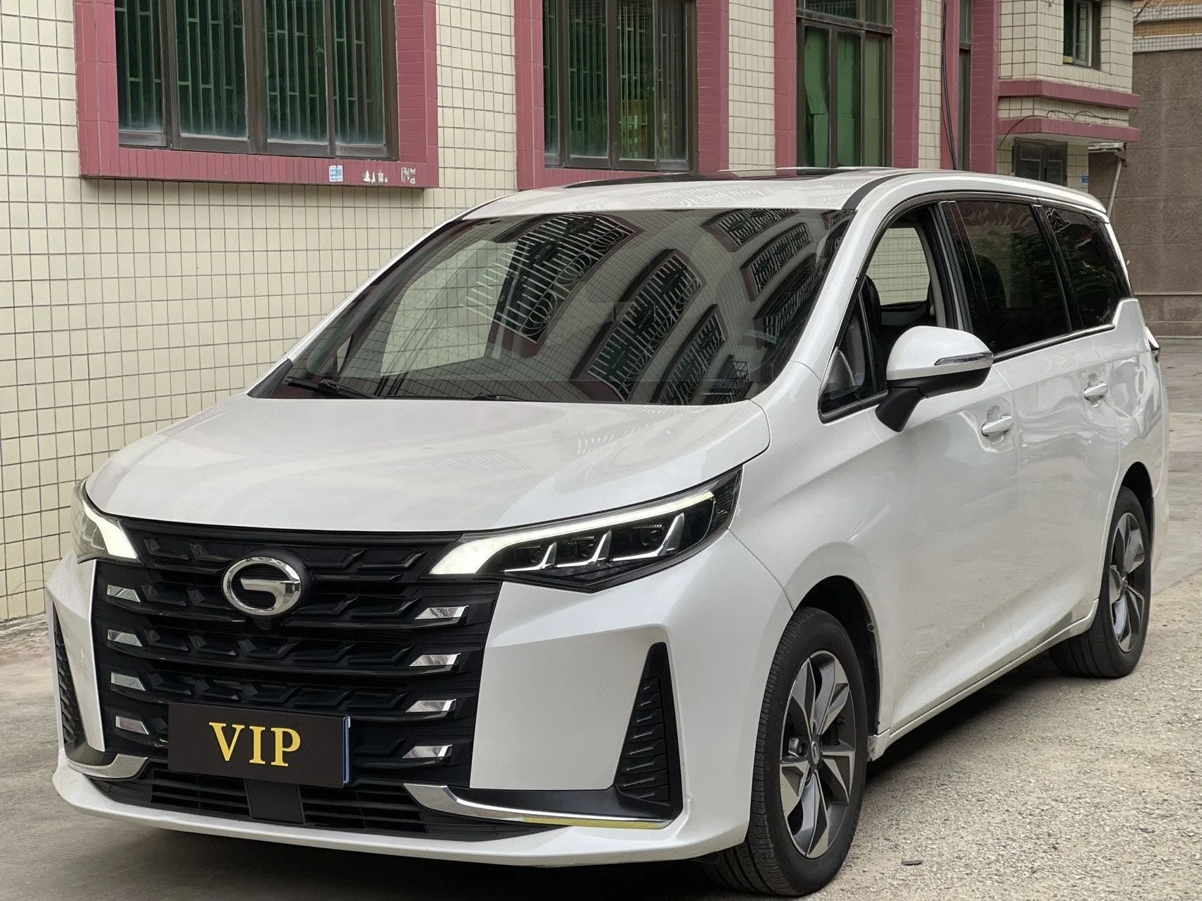 Trumpchi 2023 M6 PRO 1.5T 270T Luxury Edition Automatic