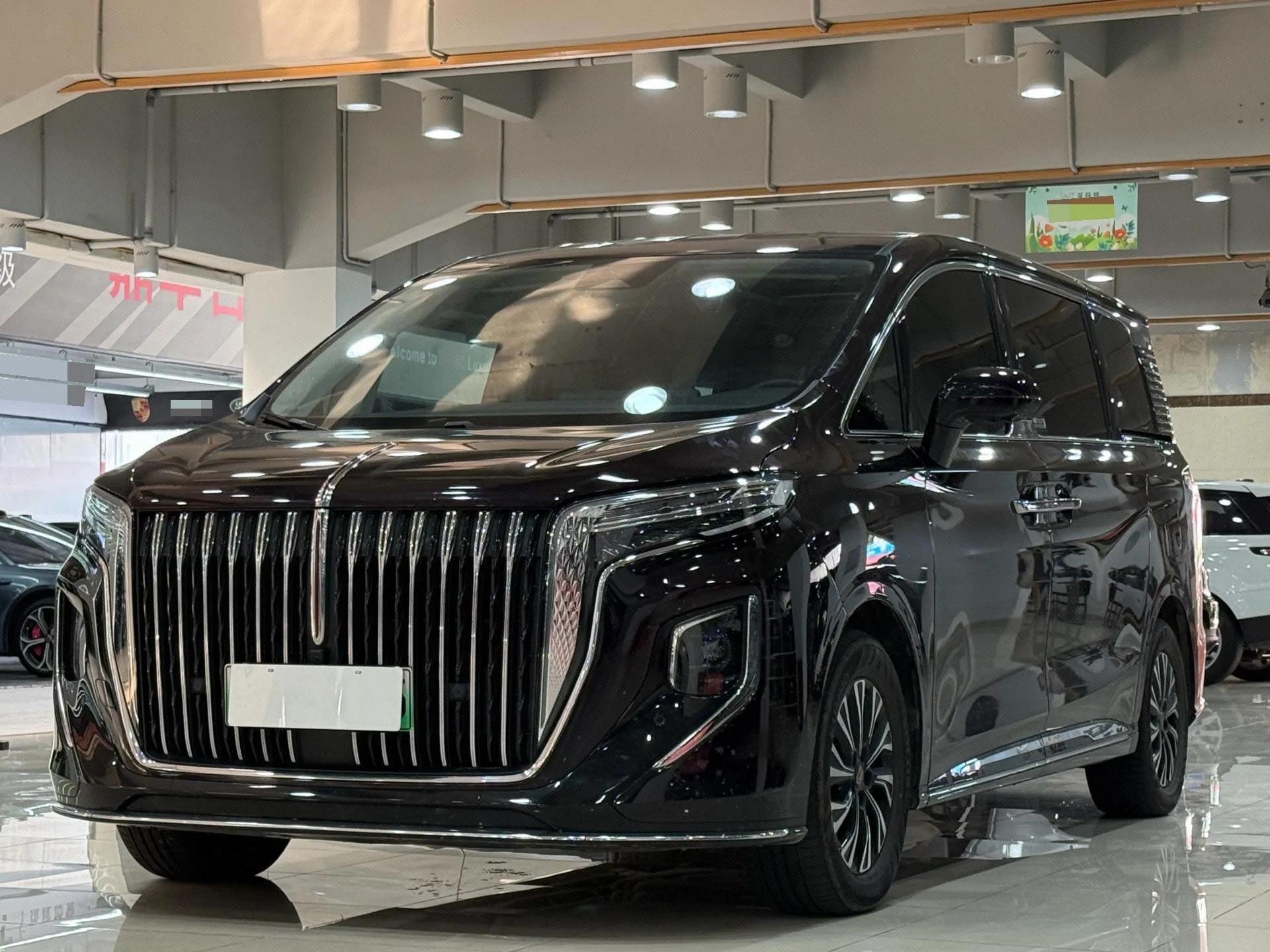 Hongqi HQ9 PHEV 2024 2.0T AWD Luxury Edition