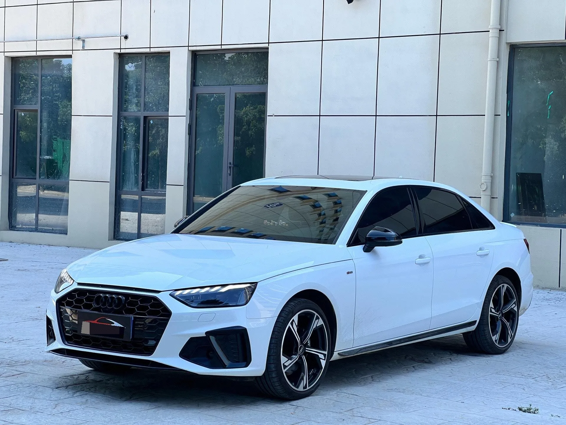 Audi 2025 A4L 2.0TFSI 40TFSI 2 Million Unit Enjoyment Edition Luxury Dynamic Model Automatic Transmission