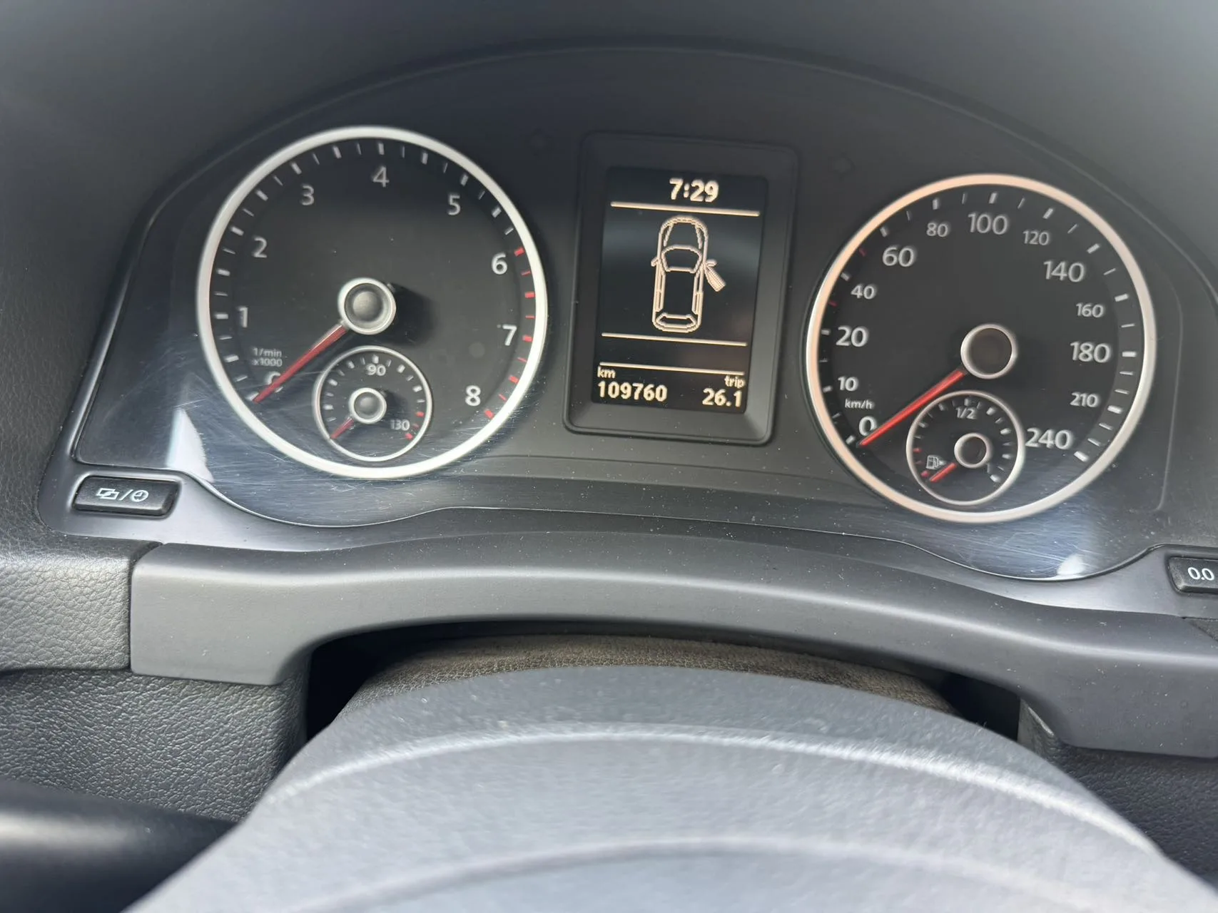 Volkswagen 2013 Tiguan 1.4TSI Front-Wheel Drive BlueMotion Edition, Manual Transmission