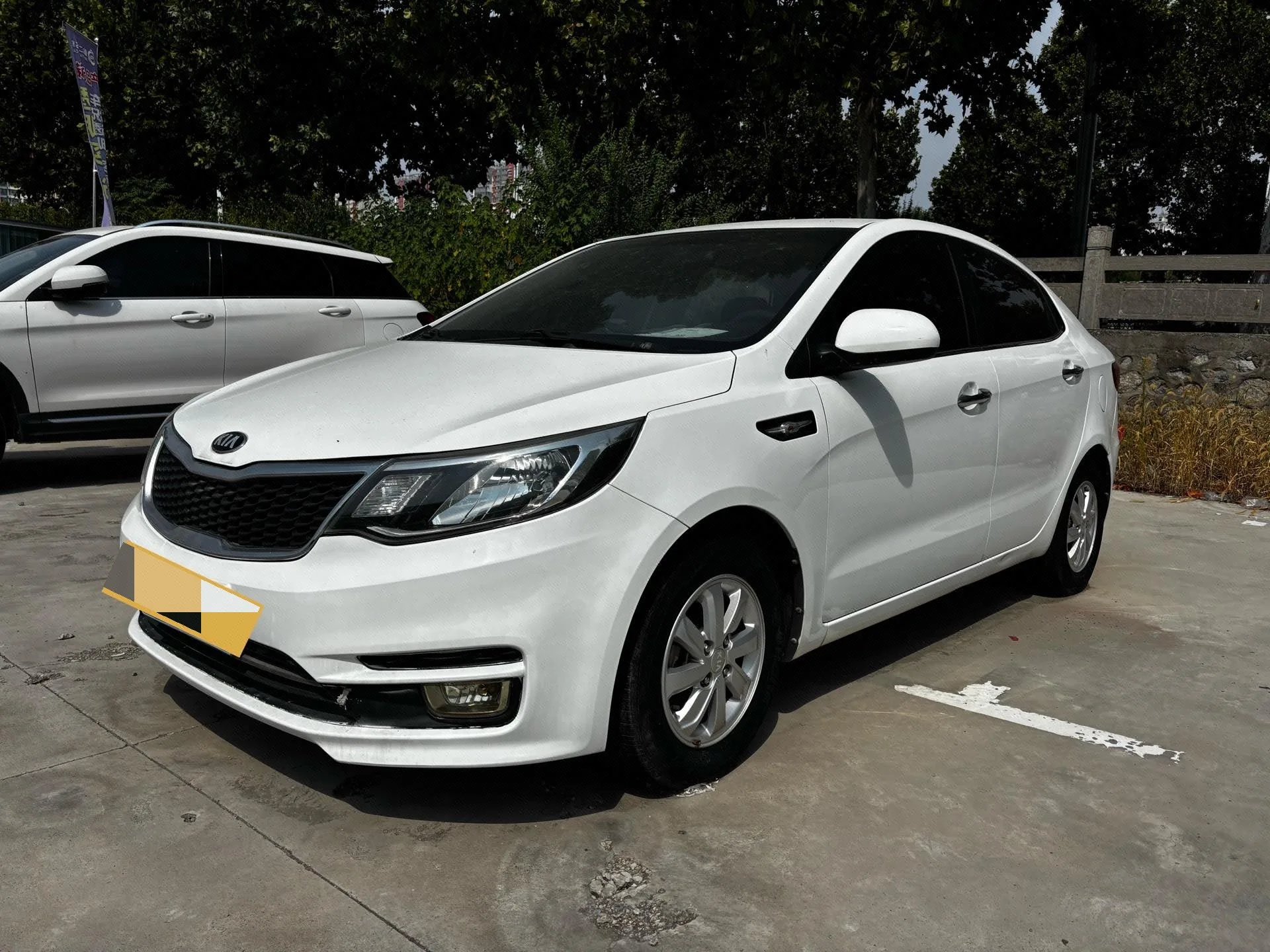 Kia K2 2015 Kia K2 Sedan 1.4L MT GLS Manual Transmission