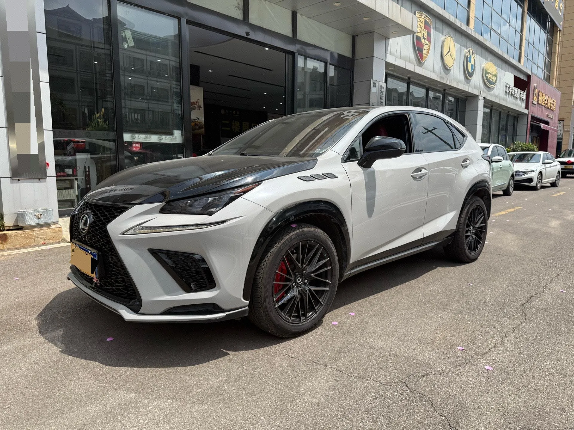 Lexus NX 2015 200 FWD Sport Edition