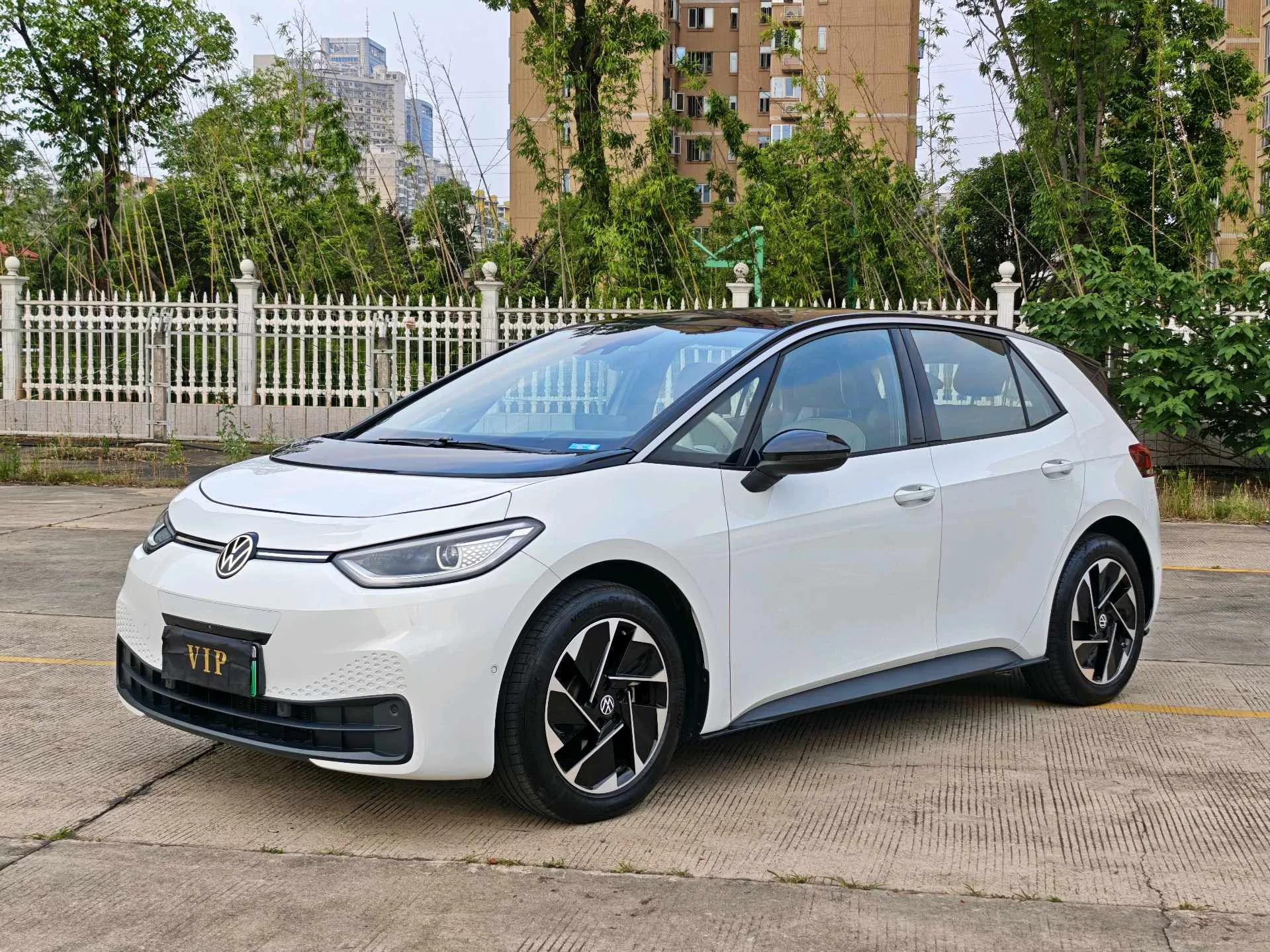 Volkswagen ID.3 Smart Edition 2025 (Automatic)