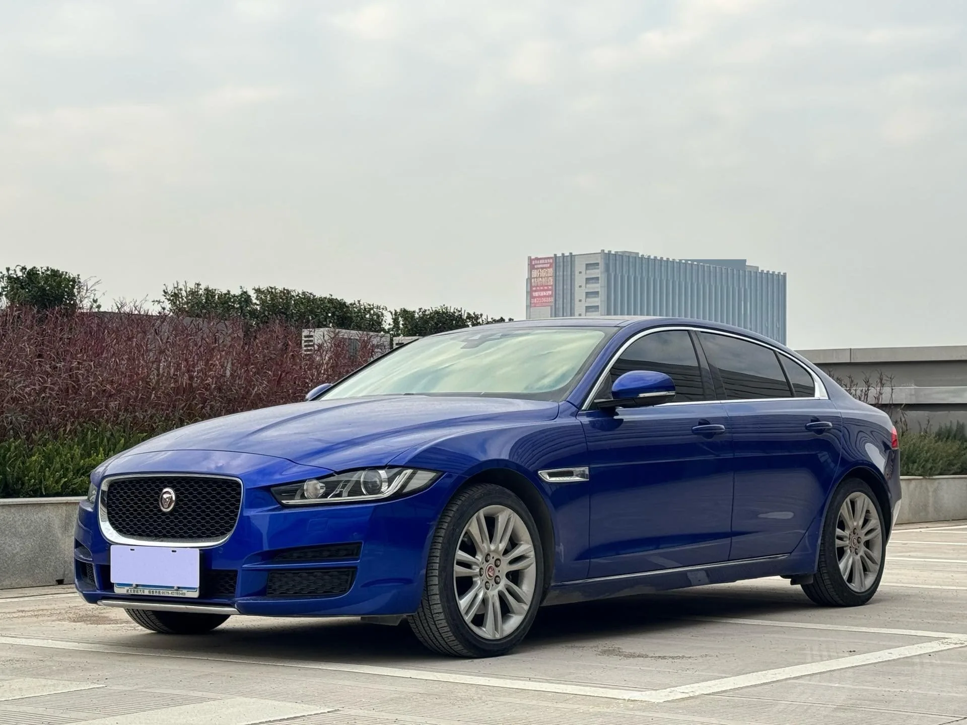 Jaguar XEL 2019 2.0T 200PS Premium Edition