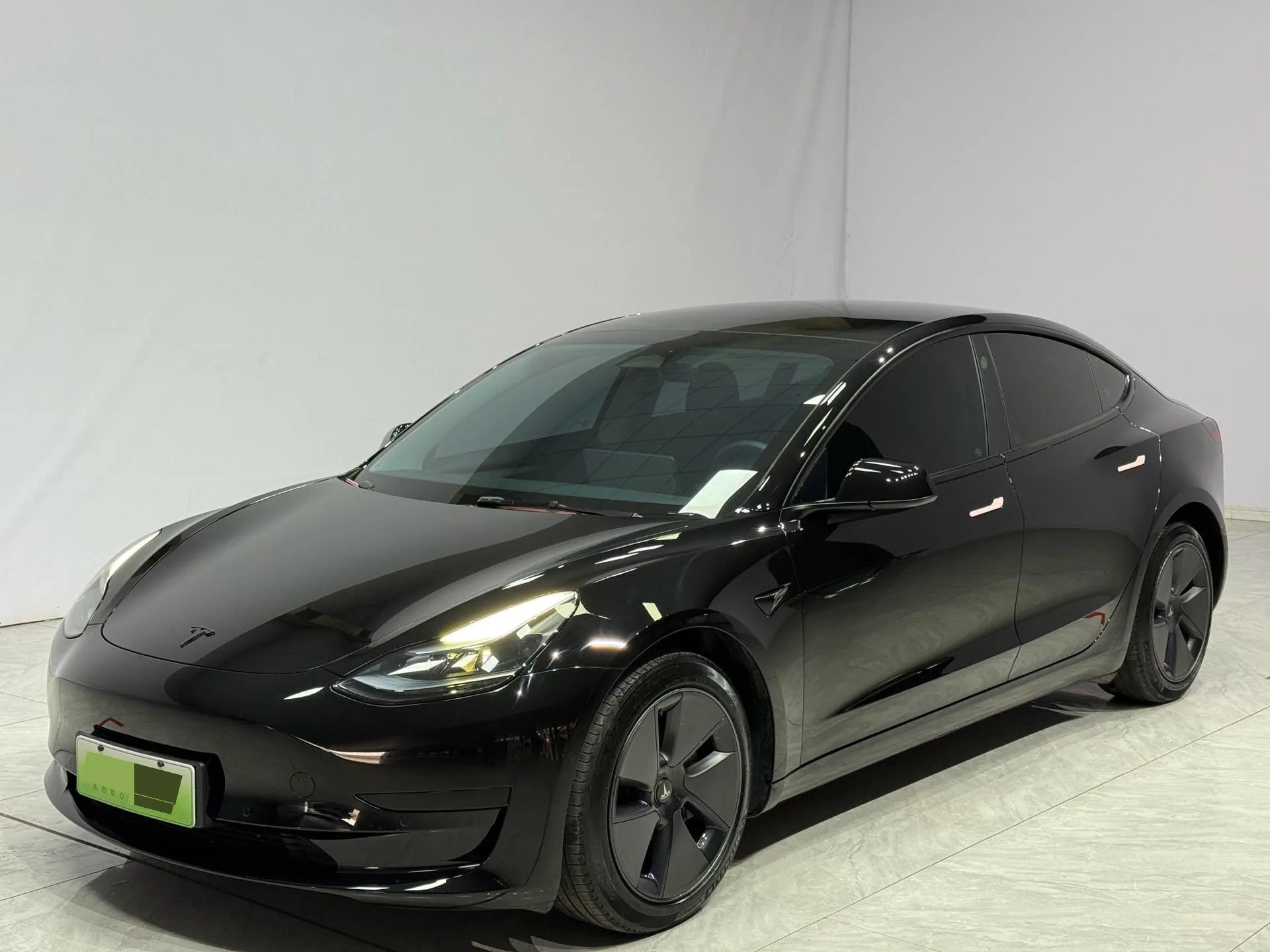 Model 3 2022 Rear-Wheel Drive
