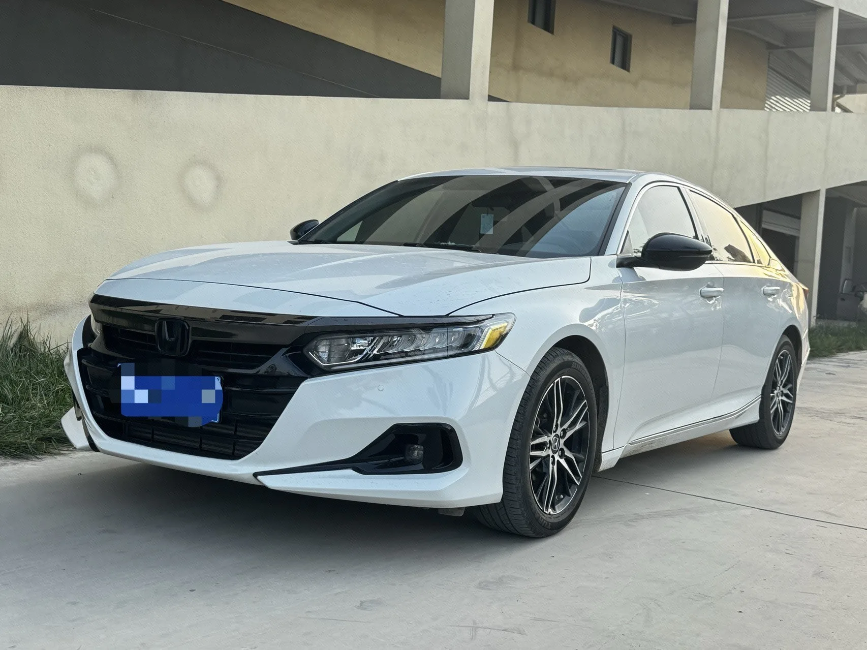 2022 Honda Accord 260TURBO Luxury Edition