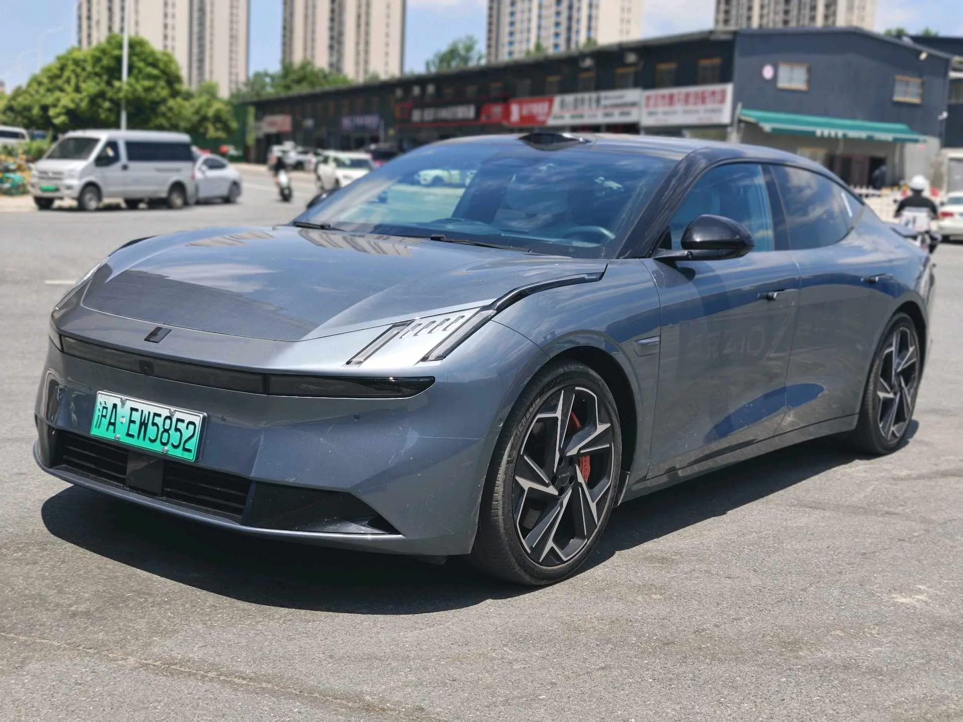 Lynk & Co 2024 Lynk & Co Z10 95kWh 702km AWD Intelligent Driving Ultra Automatic Transmission