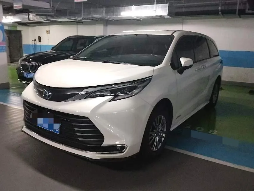 2021 Sienna 2.5L Hybrid Comfort Edition