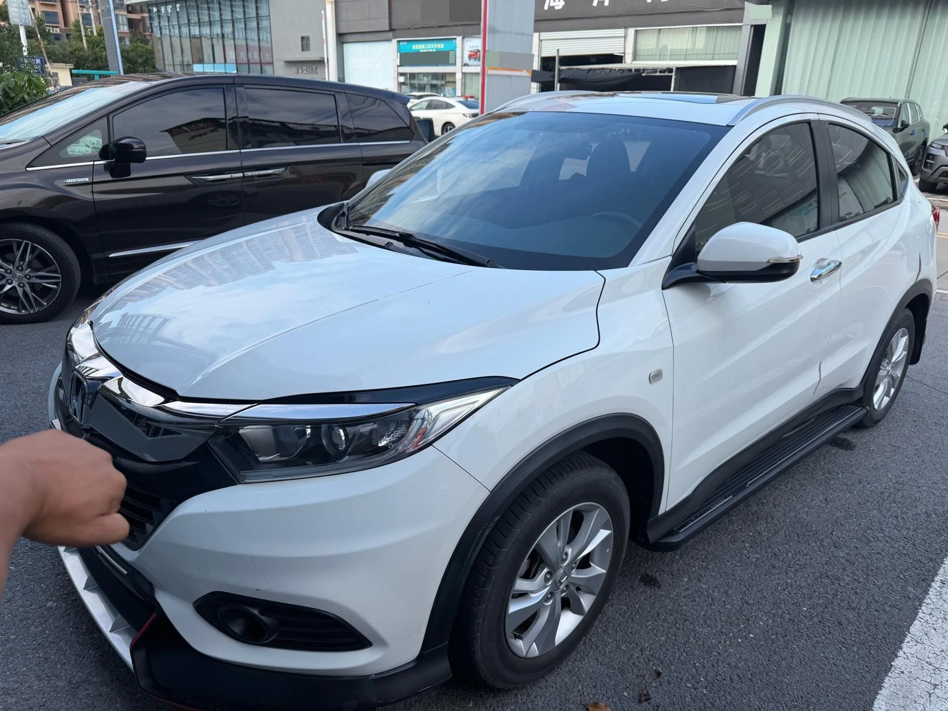 Vezel 2020 1.5L CVT Elite Edition