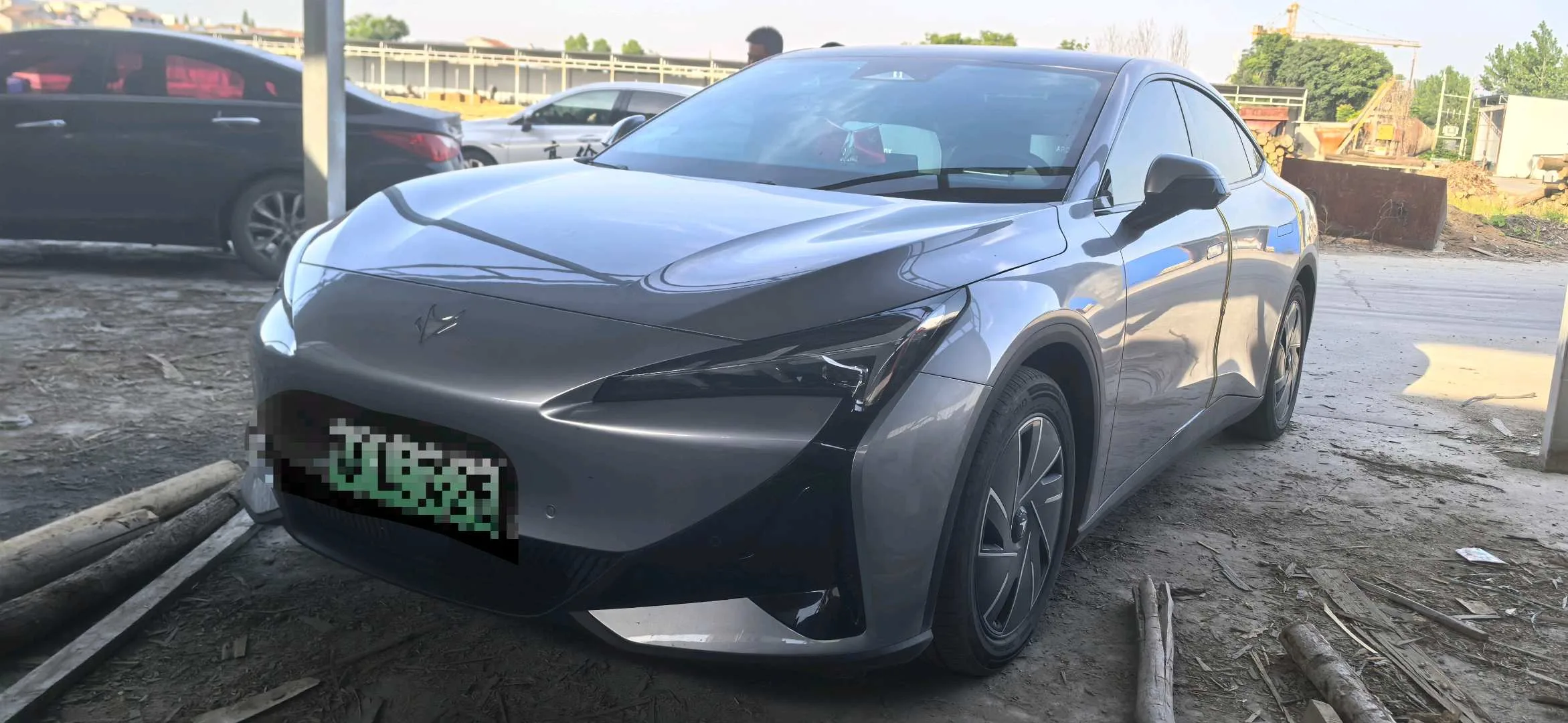 ARCFOX 2025 αS5 560PRO 185kW Automatic