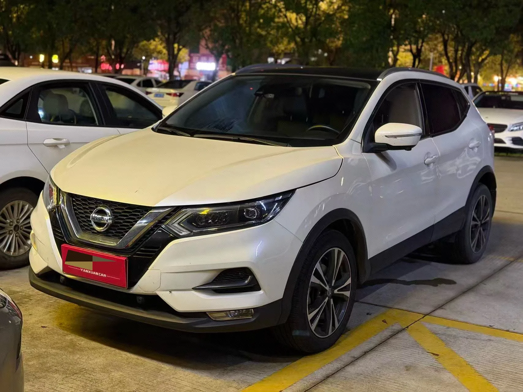 Nissan Qashqai 2021 2.0L CVT Luxury Navigation Edition