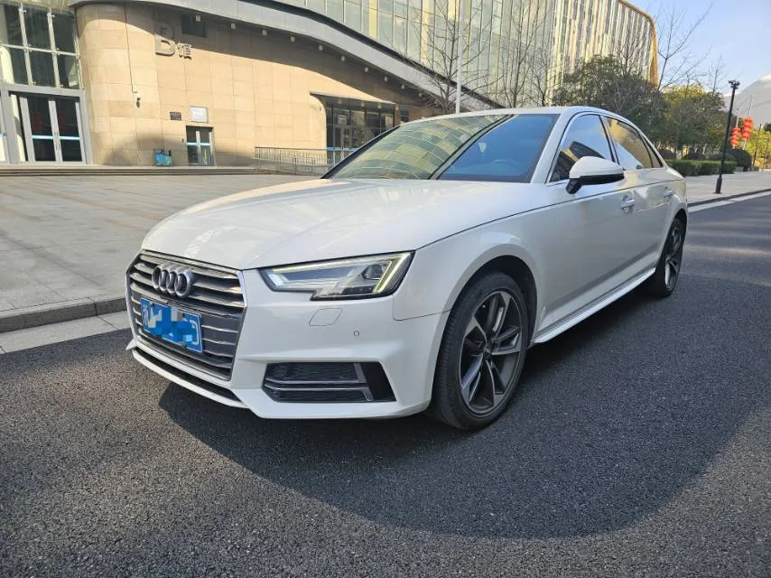 Audi A4L 2017 40 TFSI Progressive