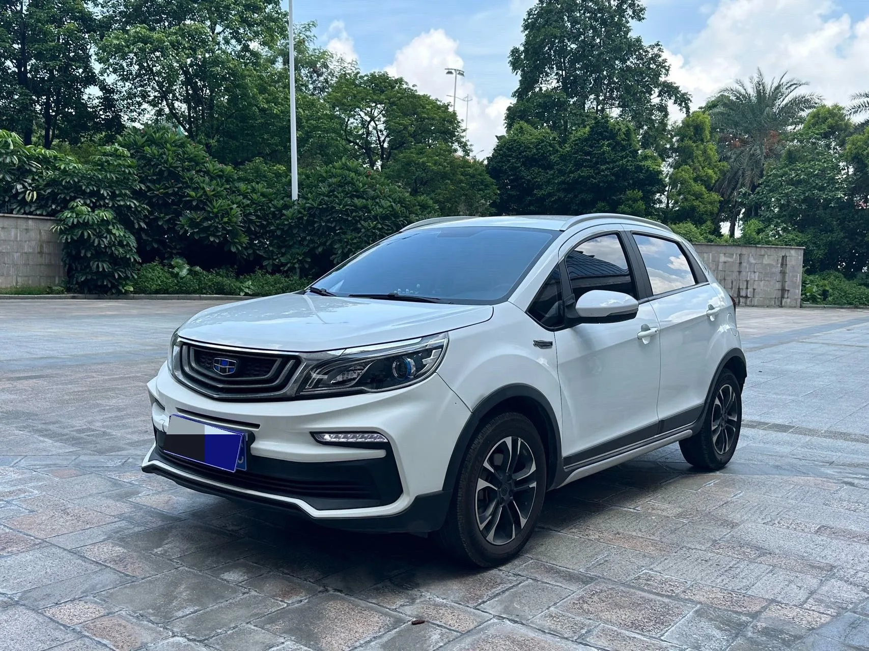 Envision X3 2019 Model Year, Upgraded Edition, 1.5L CVT Elite