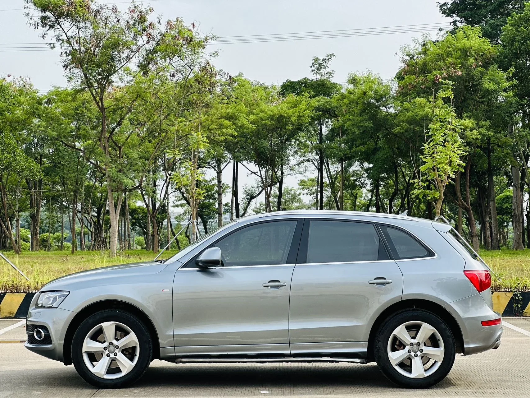 Audi Q5 (Imported) 2010 3.2FSI Sport Edition