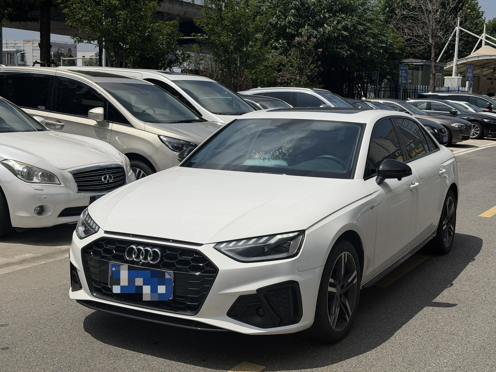 Audi A4L 2022 40 TFSI Luxury Dynamic