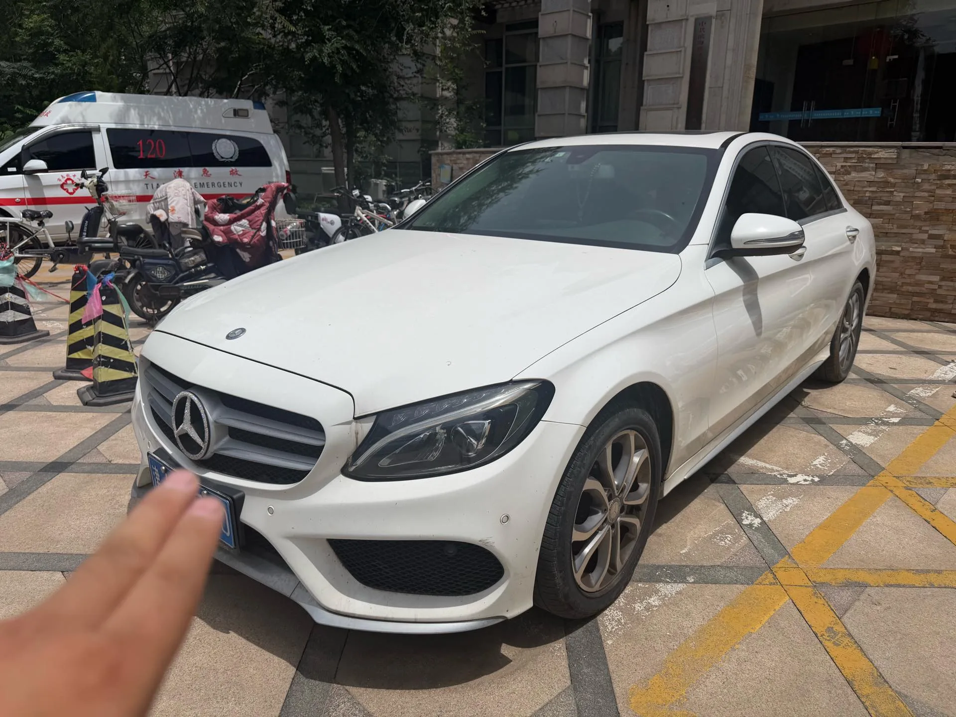 2015 Mercedes-Benz C-Class C 180 L Sport