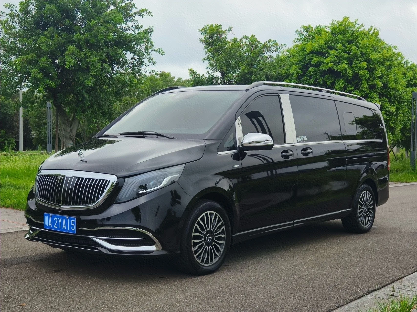2017 Mercedes-Benz V-Class V 260 L Premium Long Wheelbase