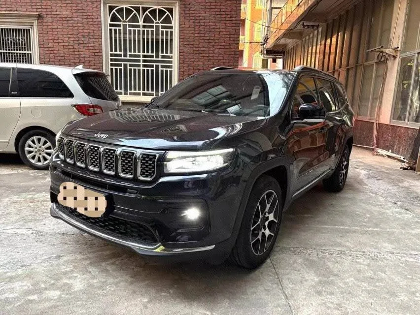 Grand Commander 2020 2.0T AWD Luxury Edition