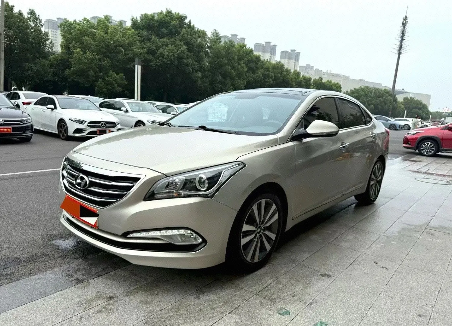 2014 Mistra 1.8L Automatic Premium DLX
