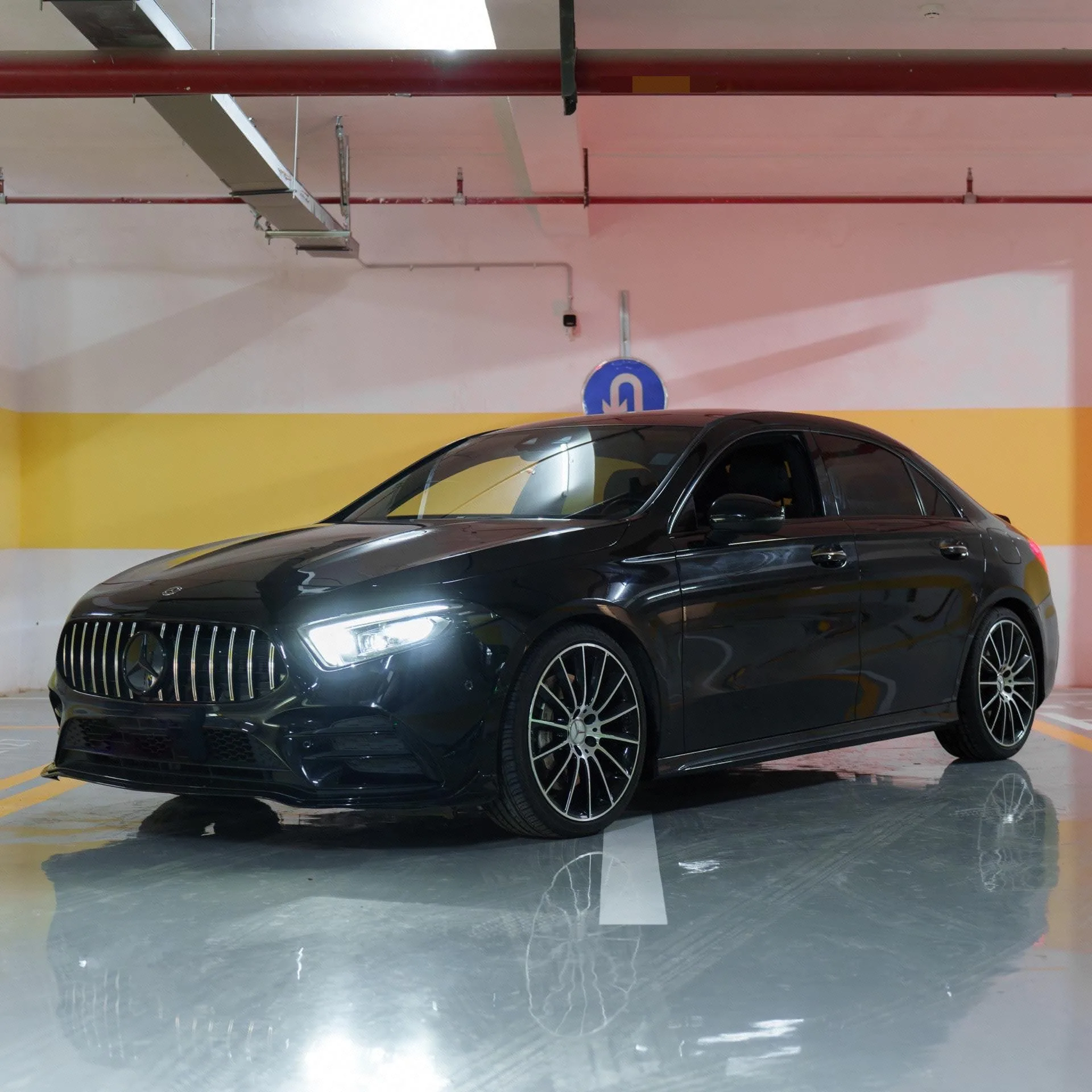 2020 Mercedes-Benz A-Class AMG A 35 L 4MATIC