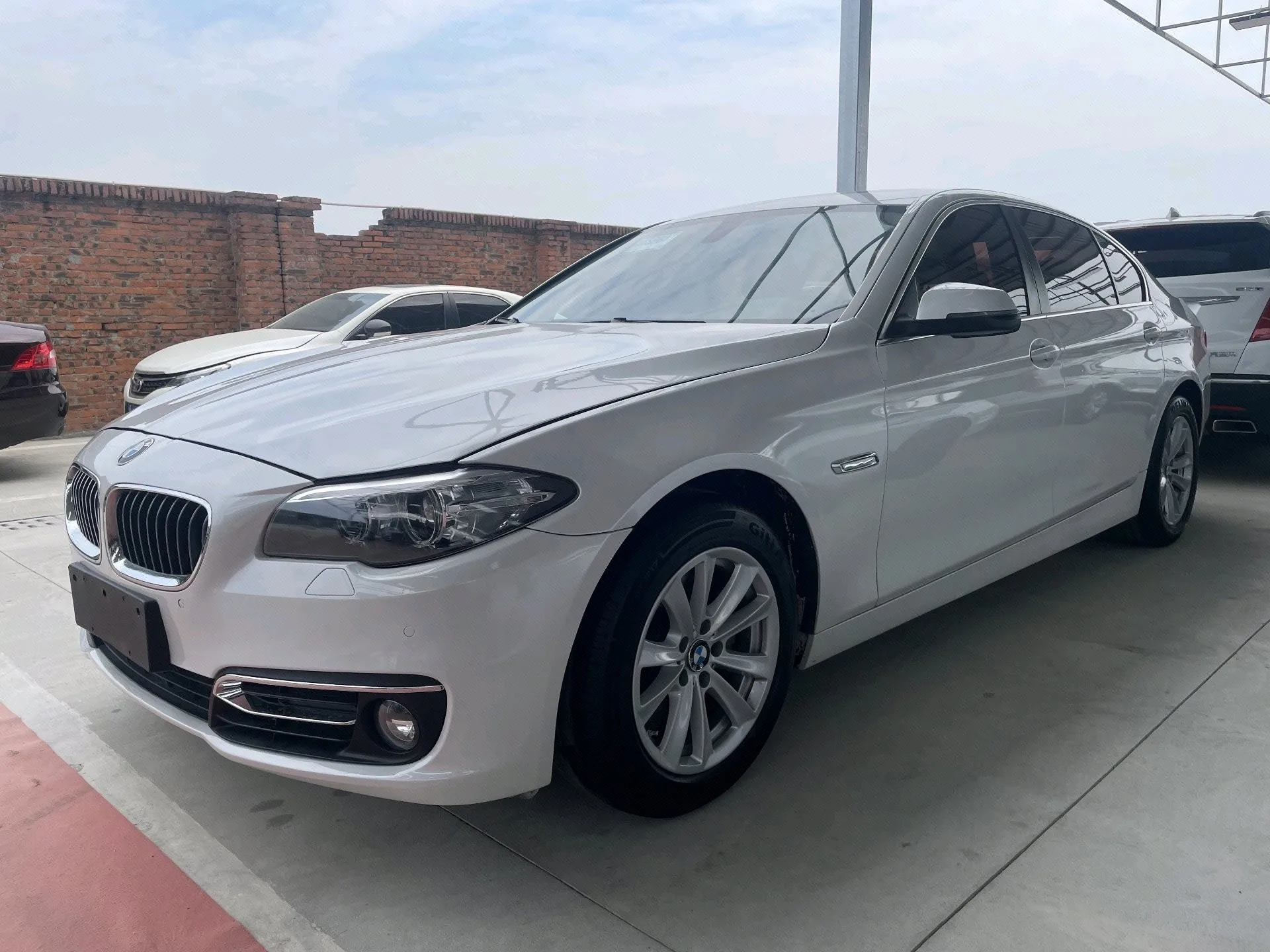 2014 BMW 5 Series 520Li Elegant Edition