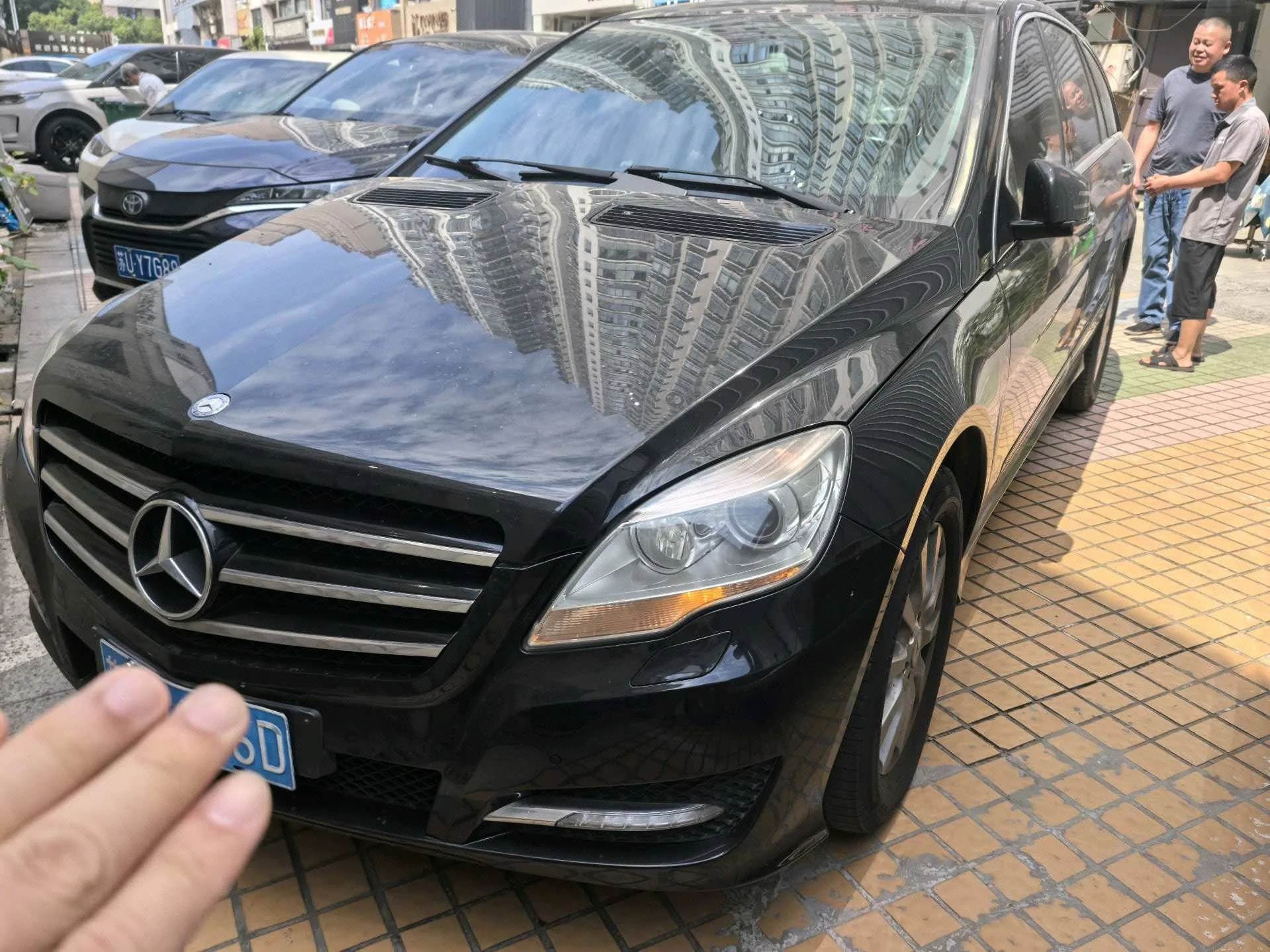 2010 Mercedes-Benz R-Class R 350 L 4MATIC