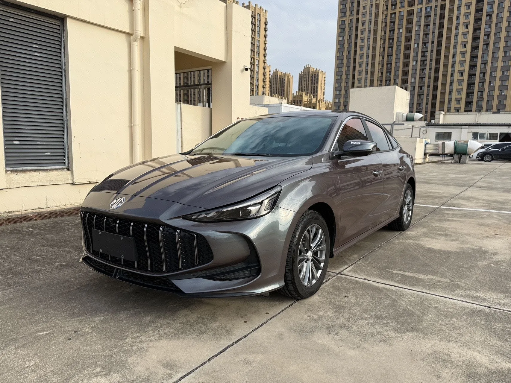 2025 MG5 1.5 CVT 180DVVT Global Luxury Edition Automatic