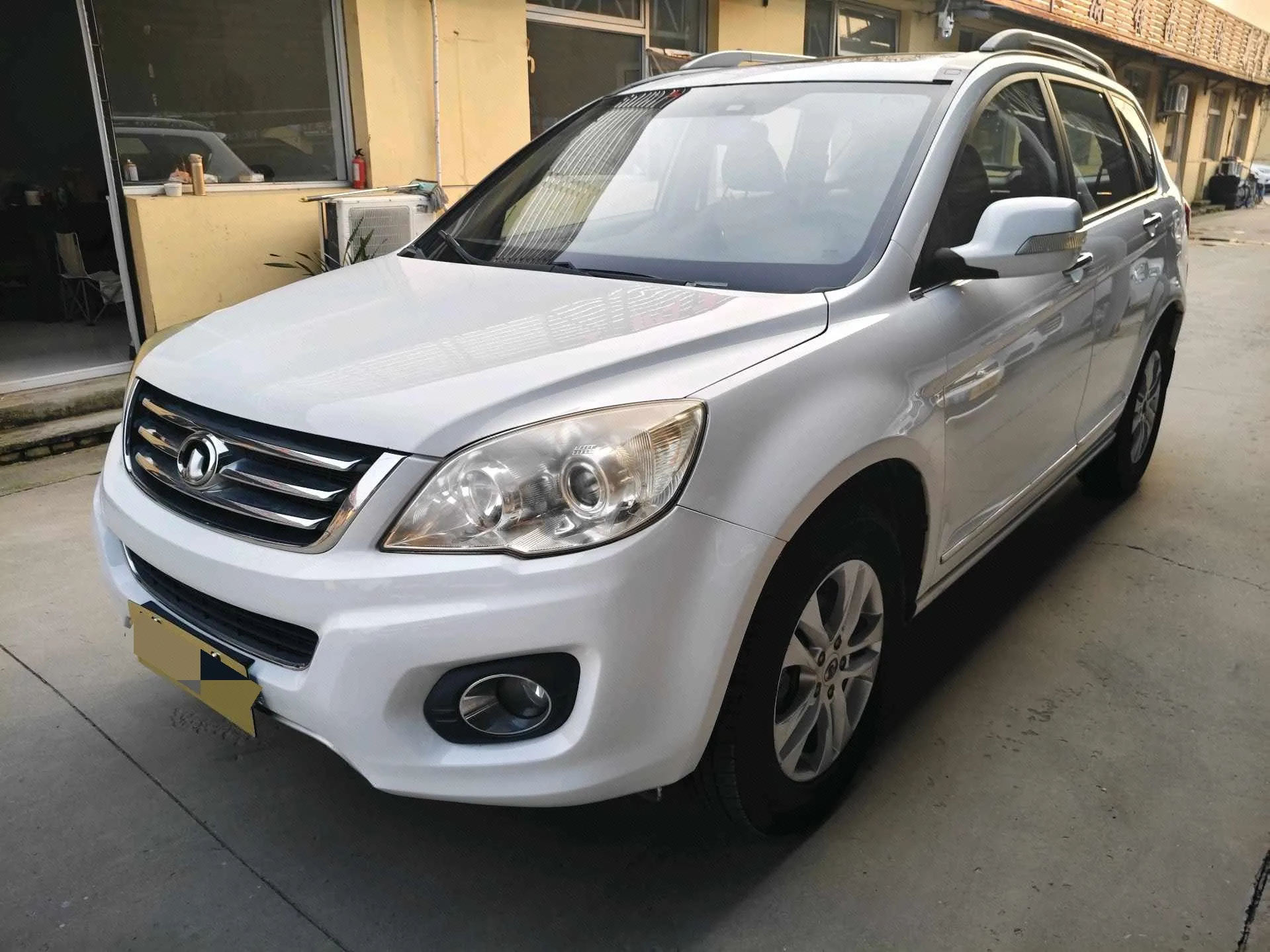Great Wall 2012 Haval H6 1.5T Front-Wheel Drive Premium Edition, Manual Transmission