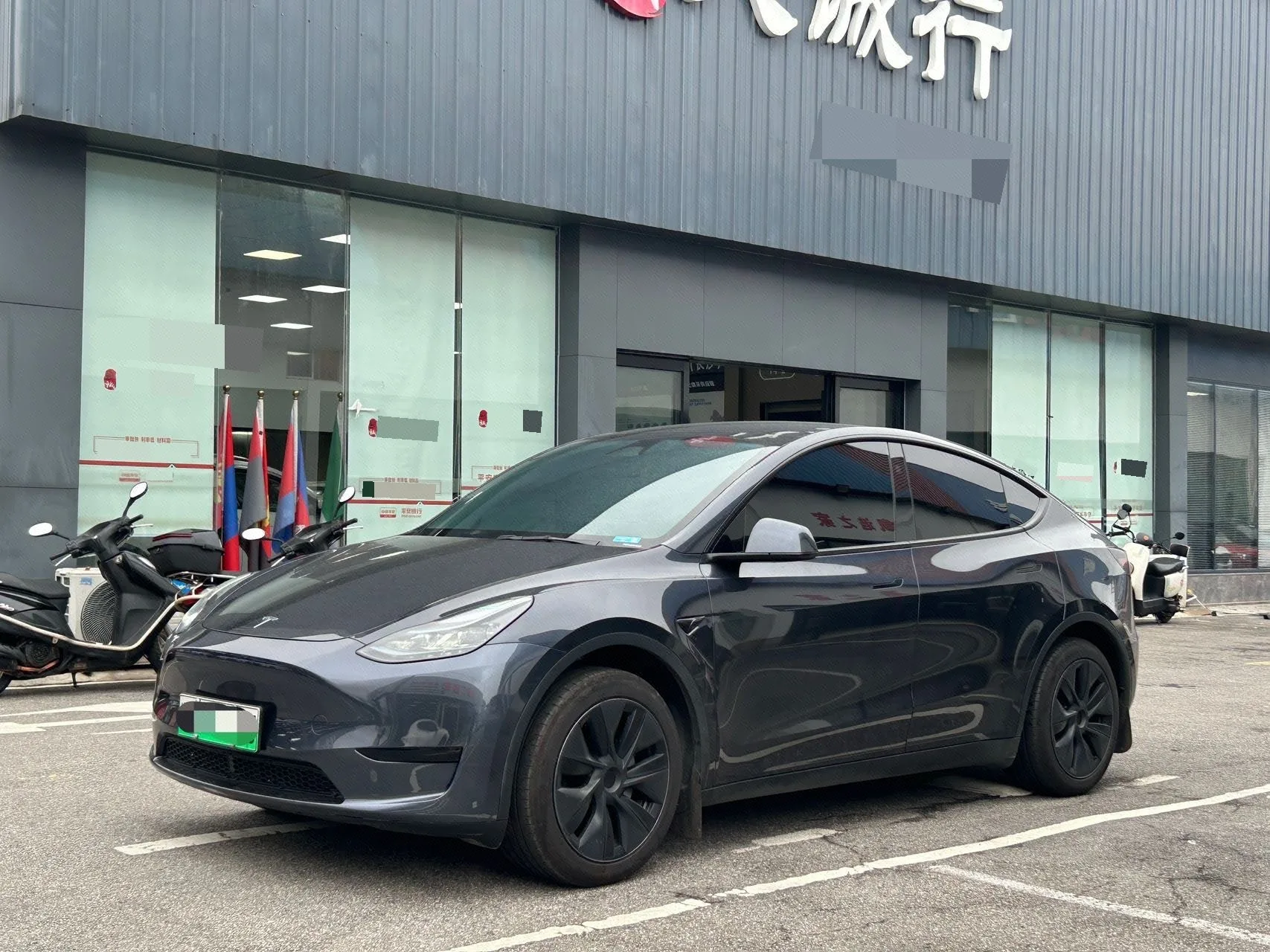 Model Y 2024 Rear-Wheel Drive