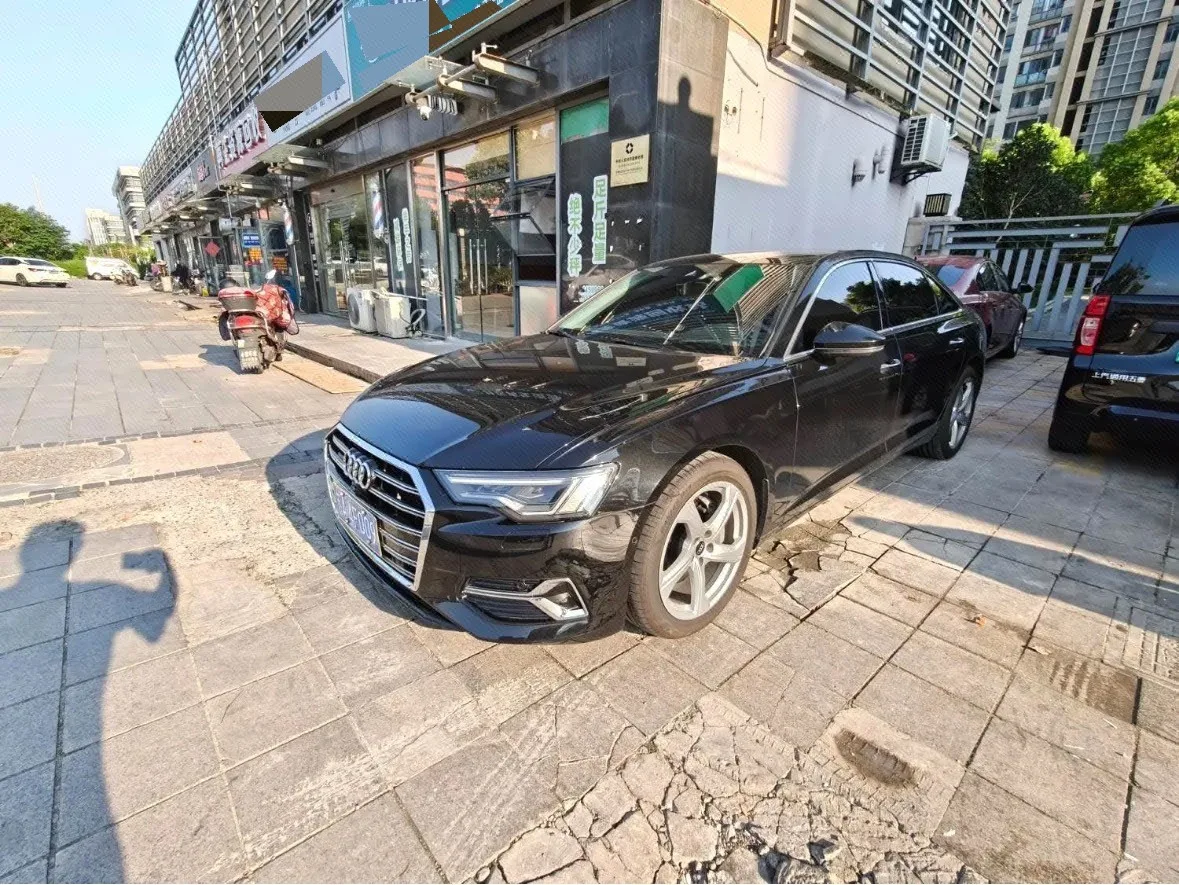Audi A6L 2022 Facelift 45 TFSI quattro Premium Elegance Model