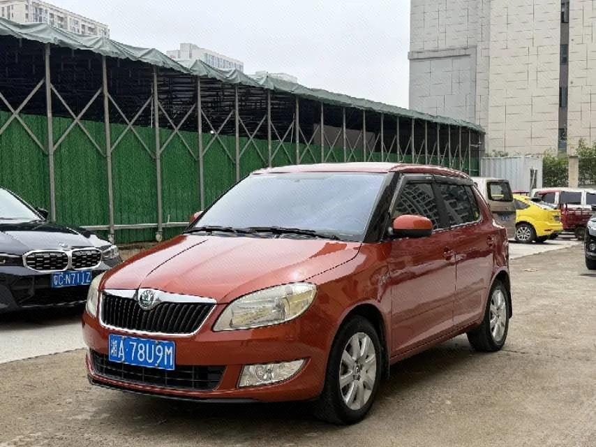 Fabia 2012 1.4L Automatic Crystal Edition