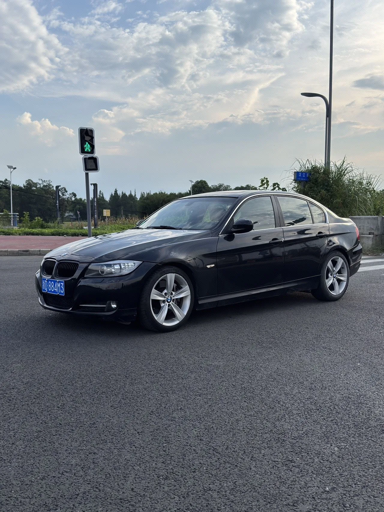 BMW 3 Series (Imported) 2009 Model Year 335i