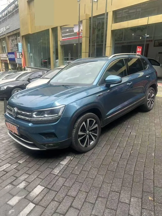 Tharu 2020 330TSI 4WD Luxury Edition (China VI Emission Standard)
