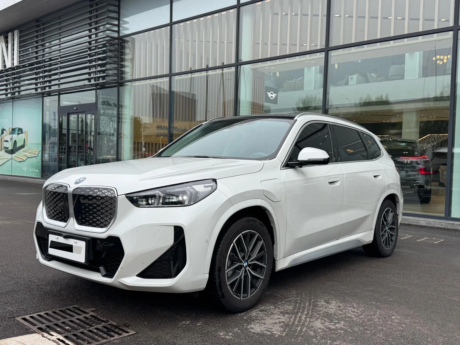 2026 BMW iX1 eDrive25L eDrive25L M Sport Package Automatic