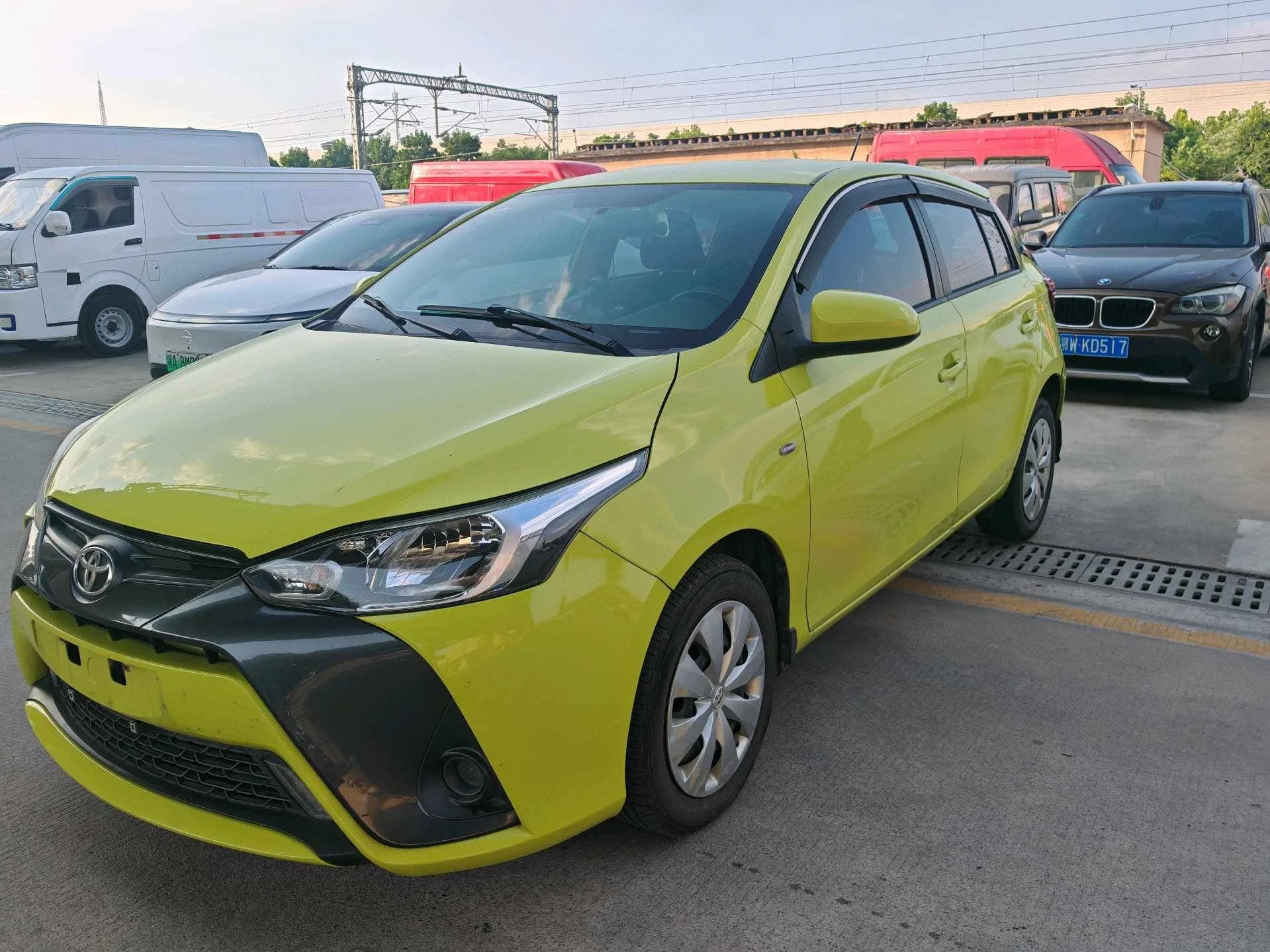 2015 YARiS L 1.5E Automatic "Meidong" Edition